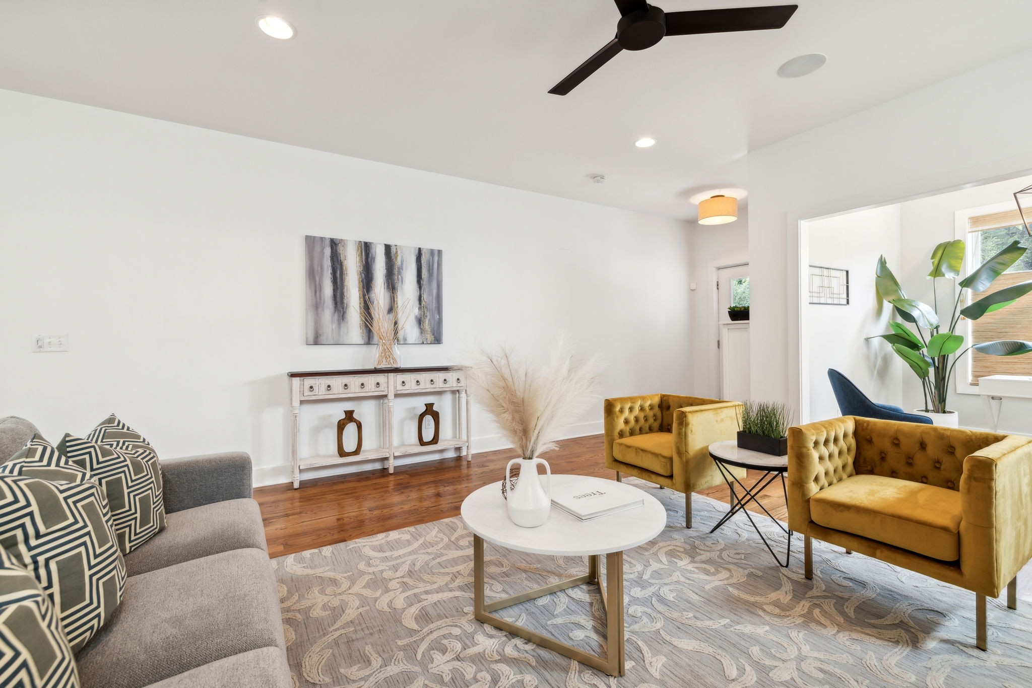 1708 neal ter, N Unit: B