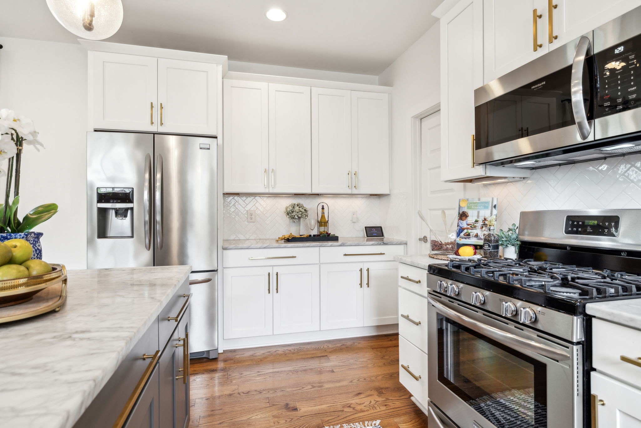 1708 neal ter, N Unit: B