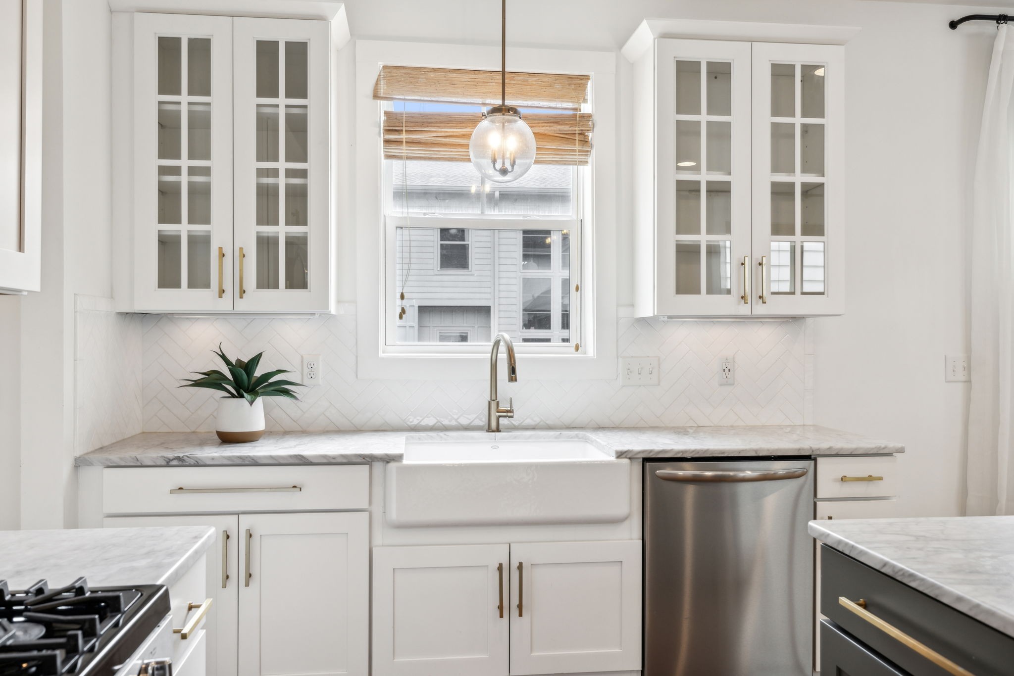 1708 neal ter, N Unit: B