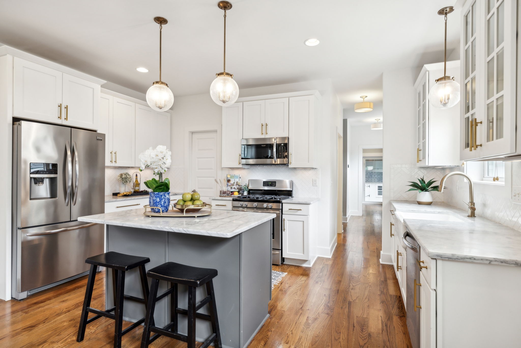 1708 neal ter, N Unit: B