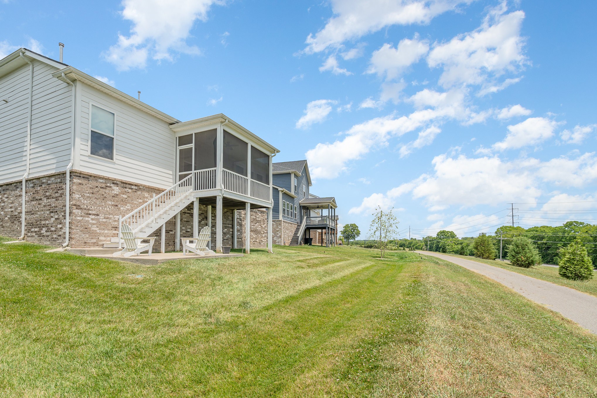 542 Crutcher Ct