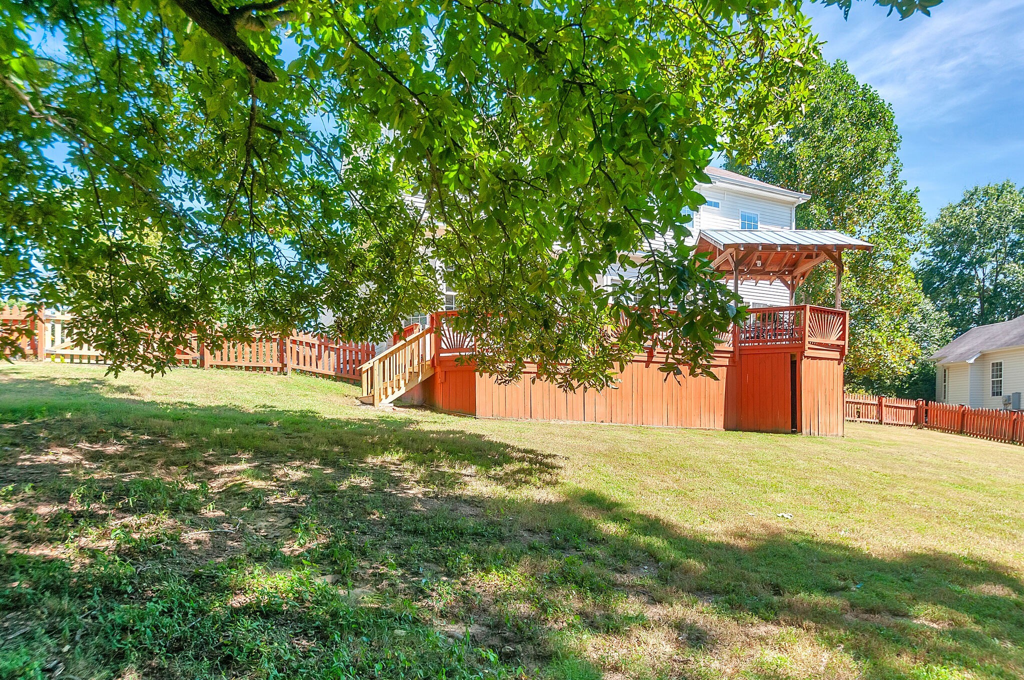 7142 Kingwood Blvd