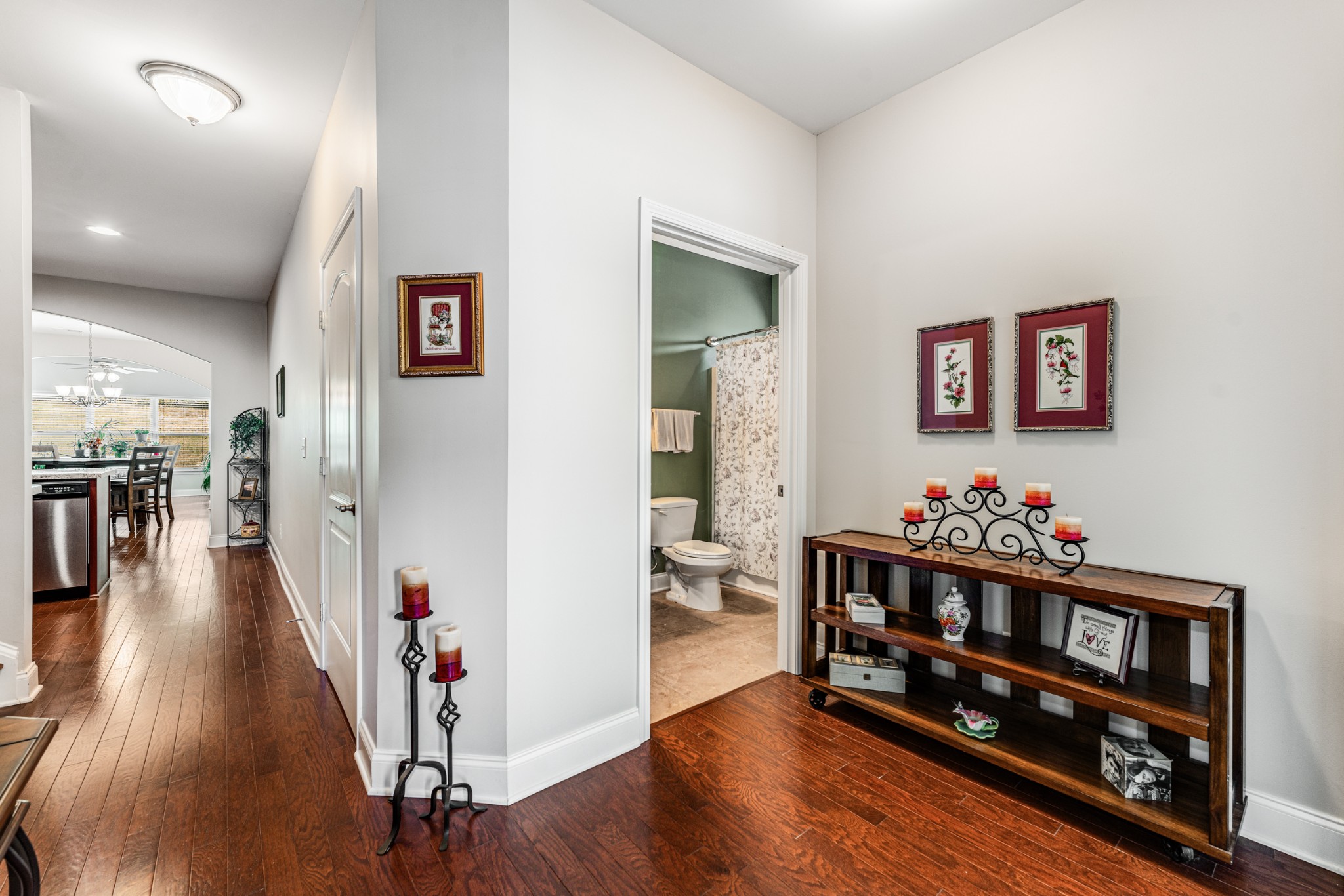 414 Stonegate Dr