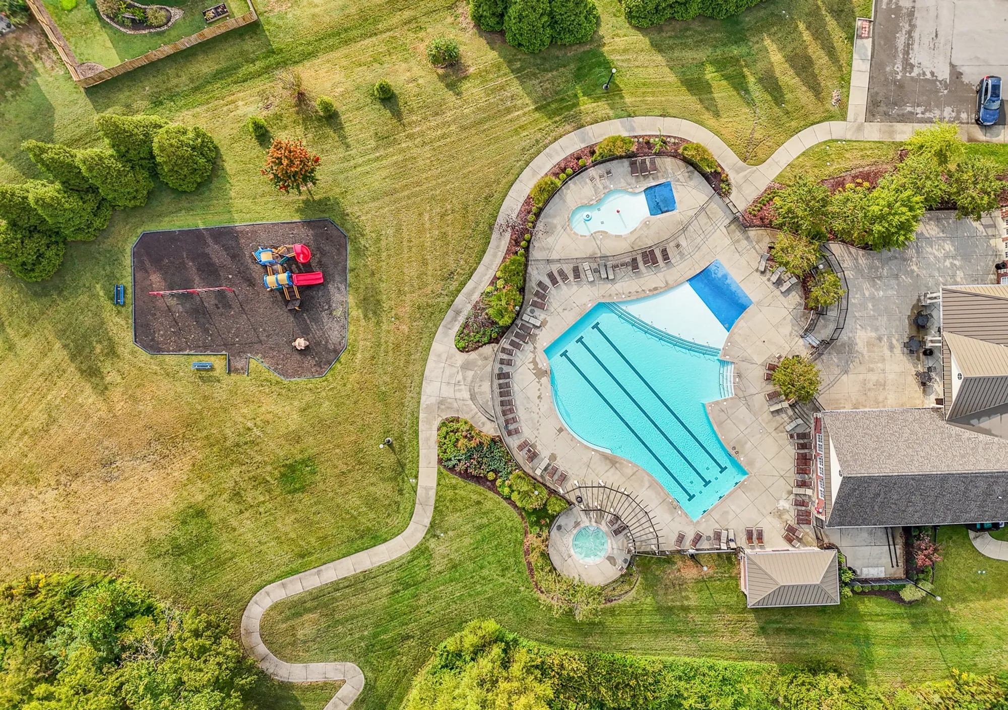 414 Stonegate Dr