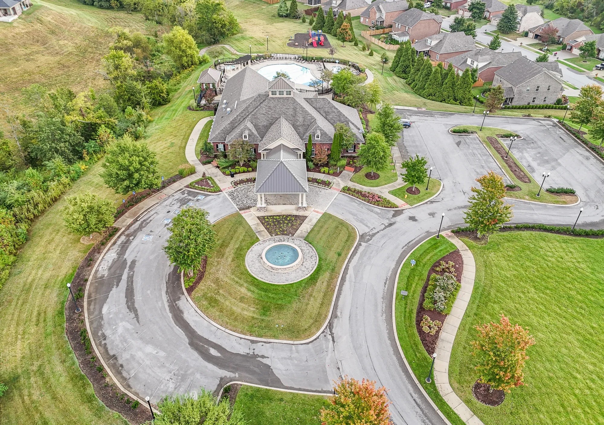 414 Stonegate Dr