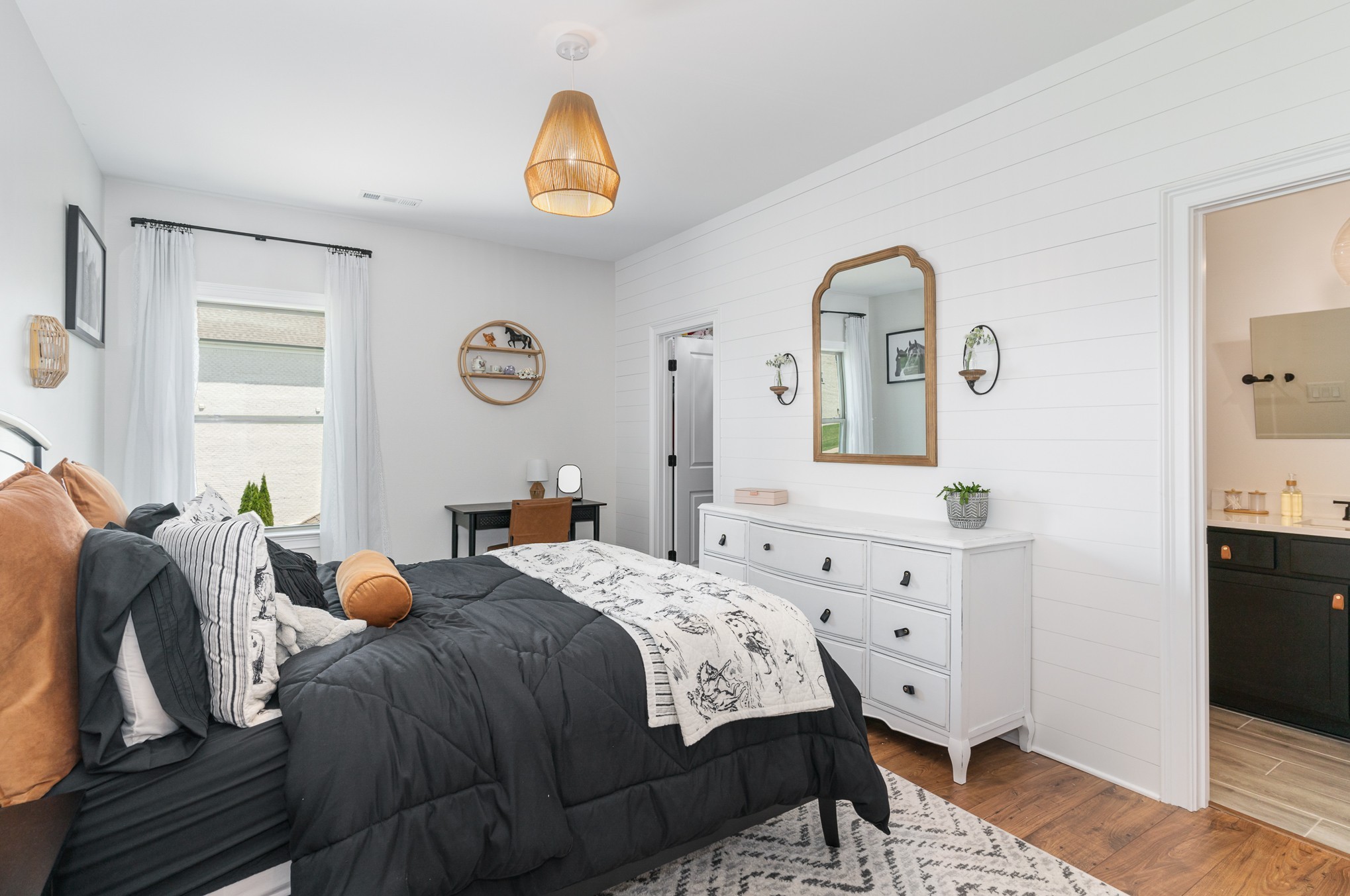 4613 Majestic Meadows Dr