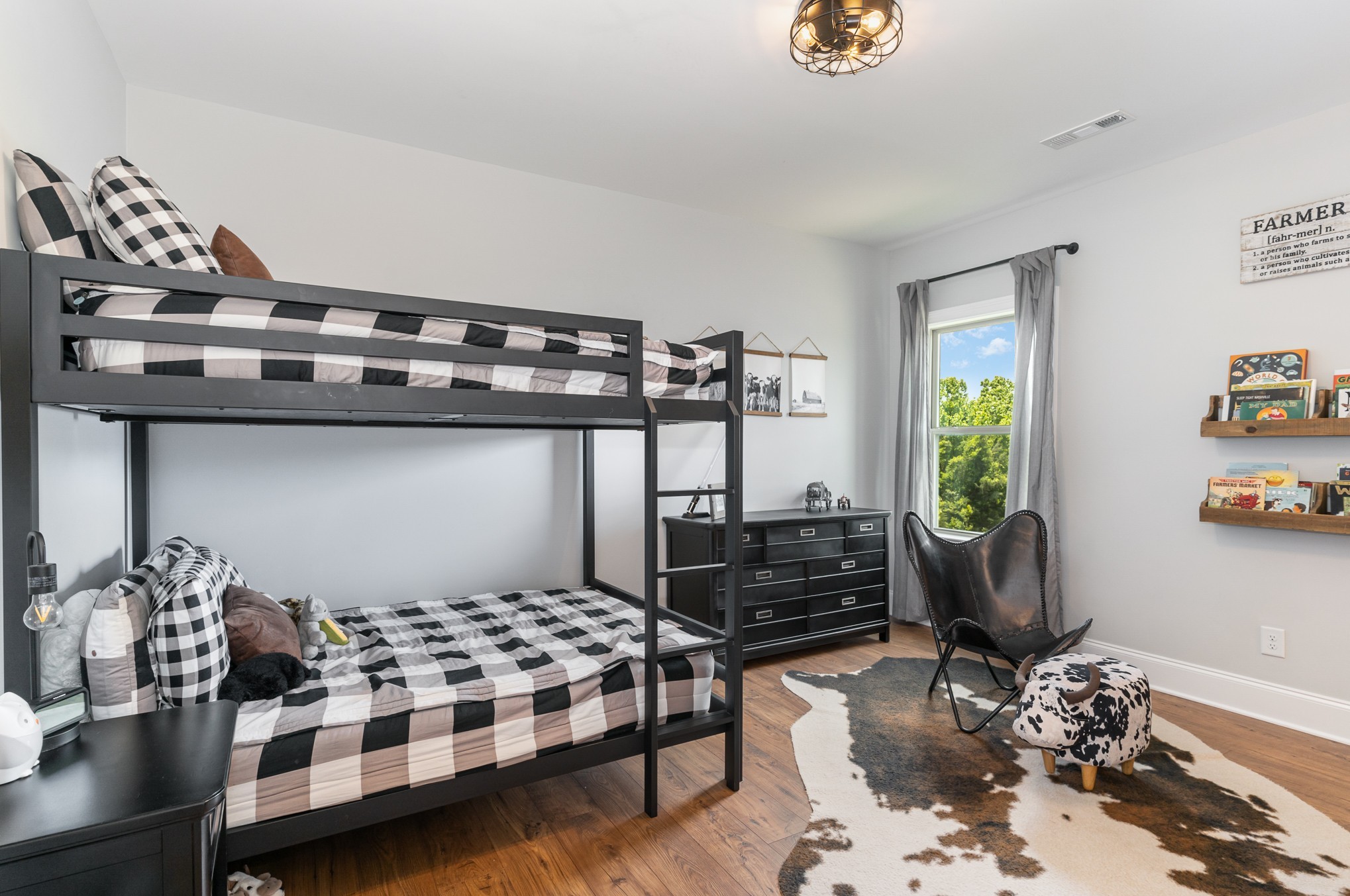 4613 Majestic Meadows Dr