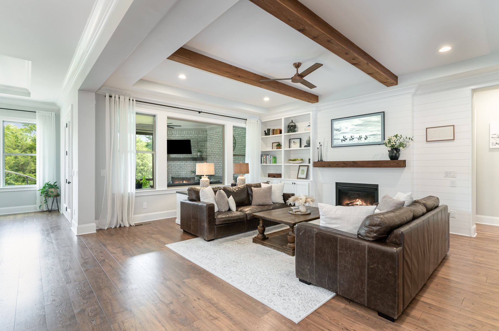 4613 Majestic Meadows Dr