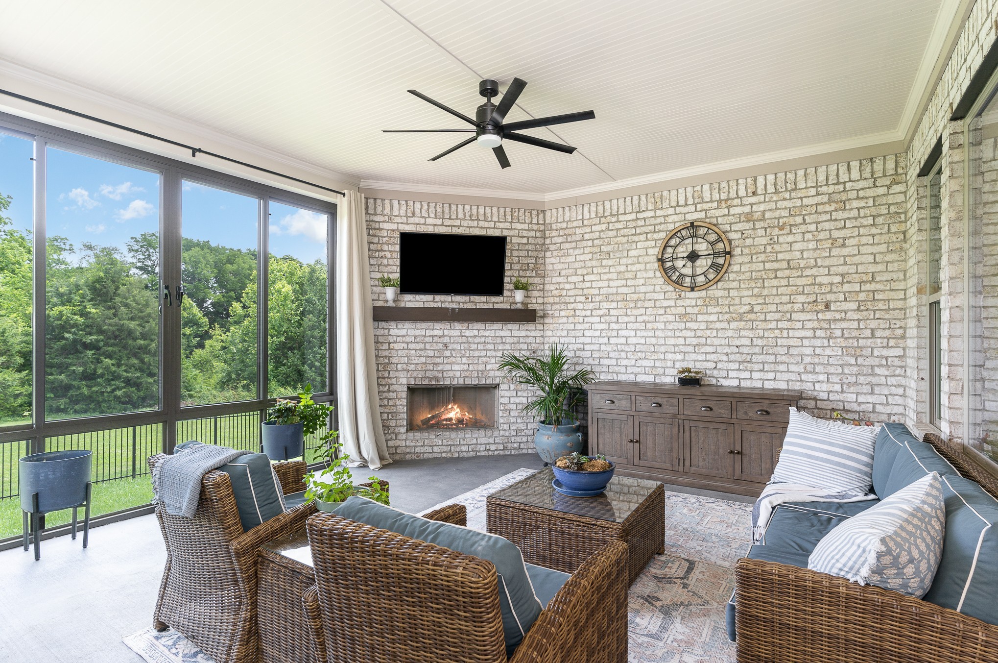 4613 Majestic Meadows Dr