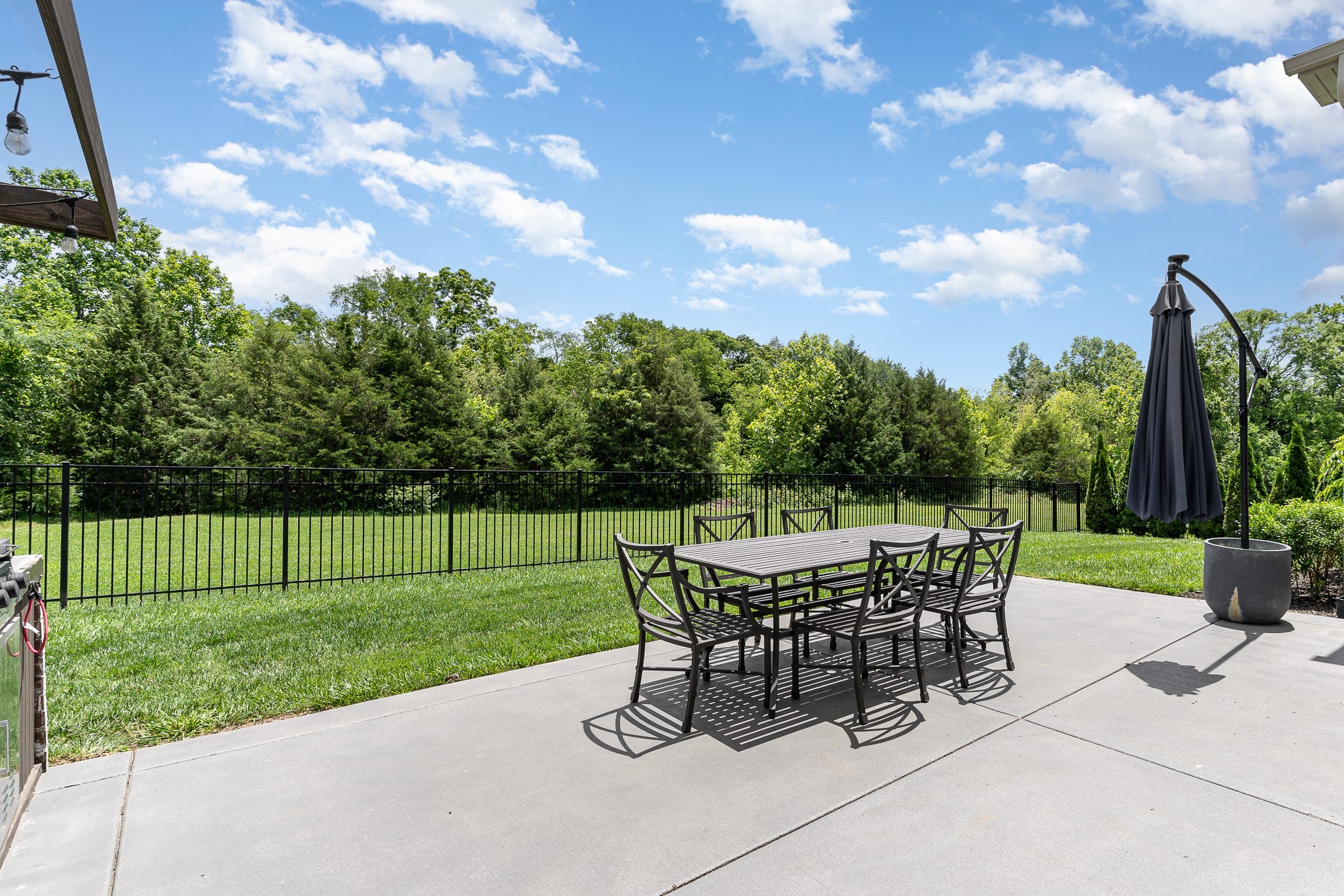 4613 Majestic Meadows Dr