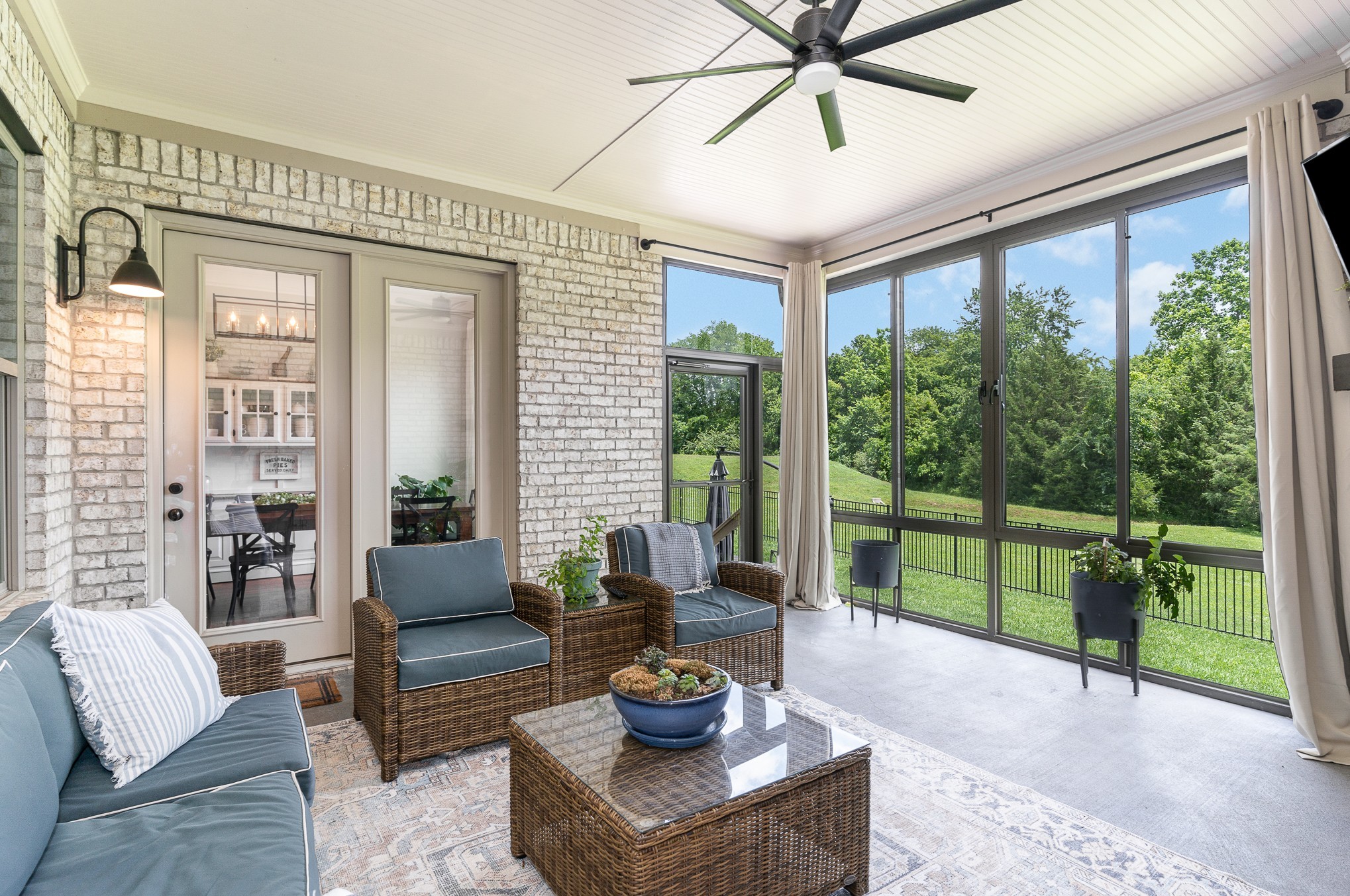 4613 Majestic Meadows Dr