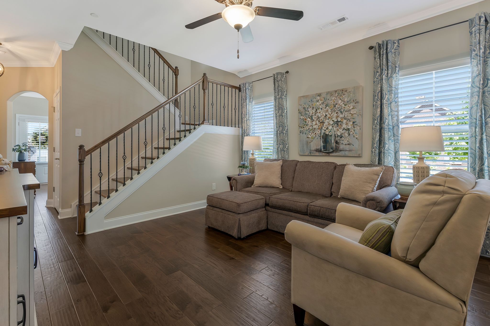621 Weybridge Dr