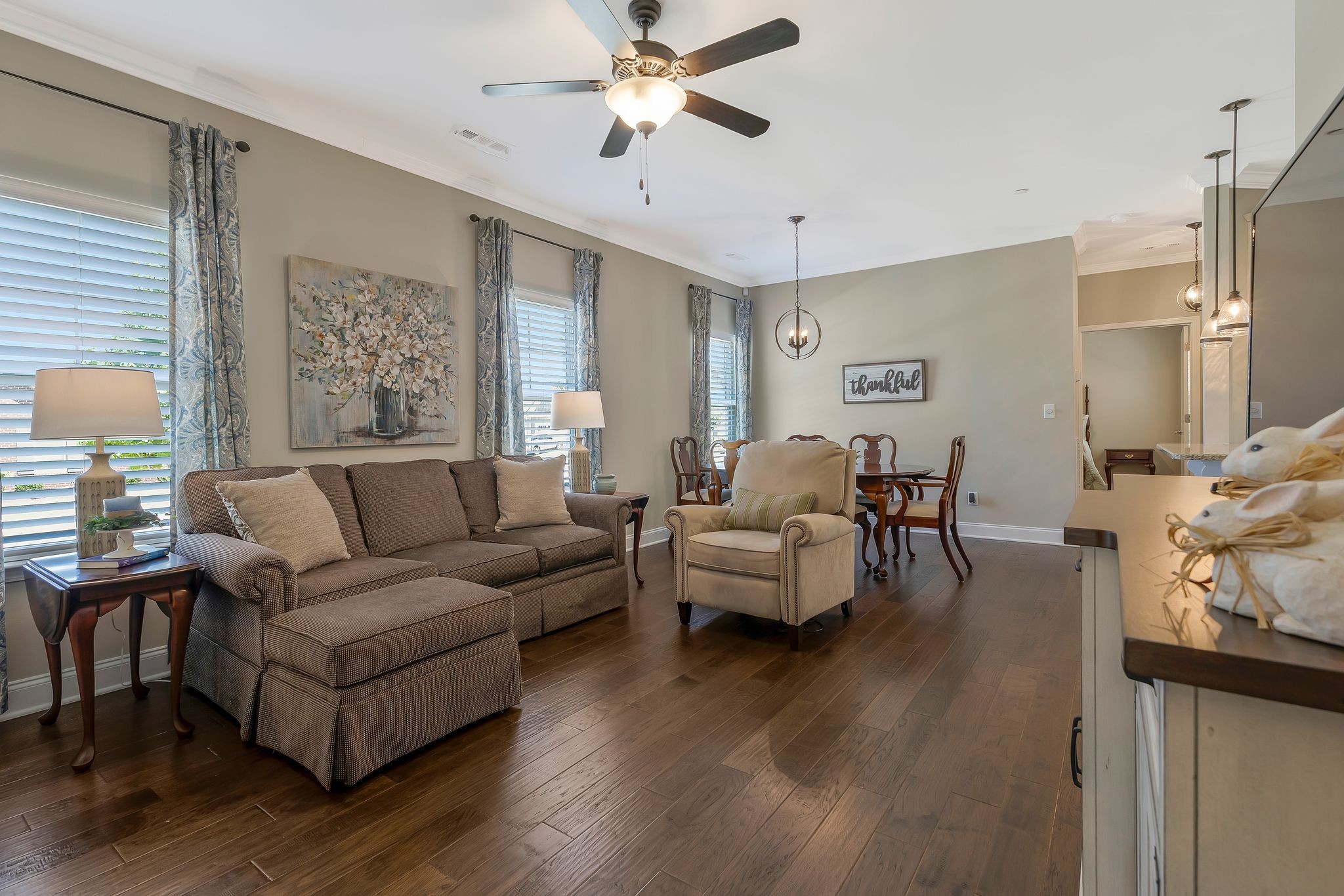 621 Weybridge Dr