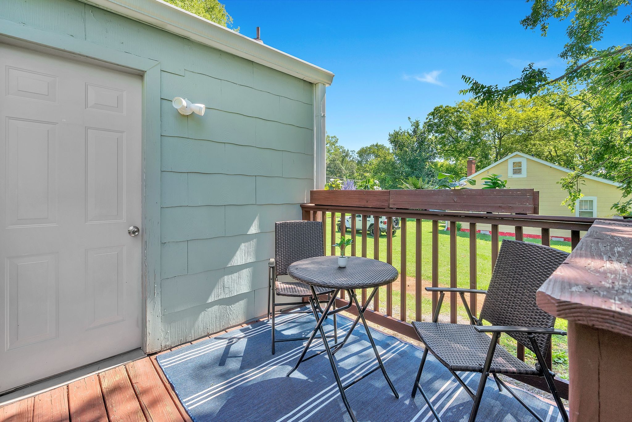 160 Harrington Ave