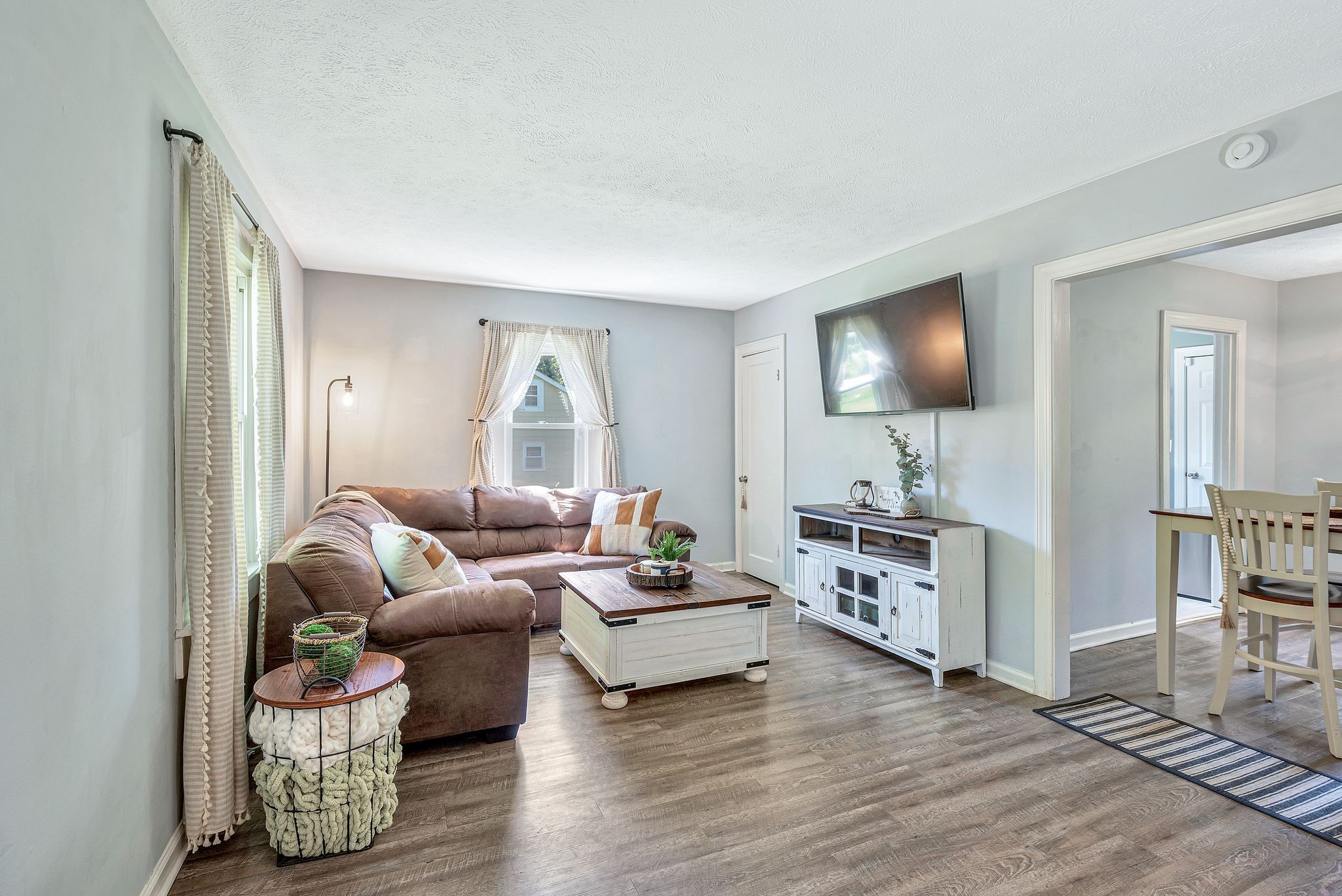 160 Harrington Ave