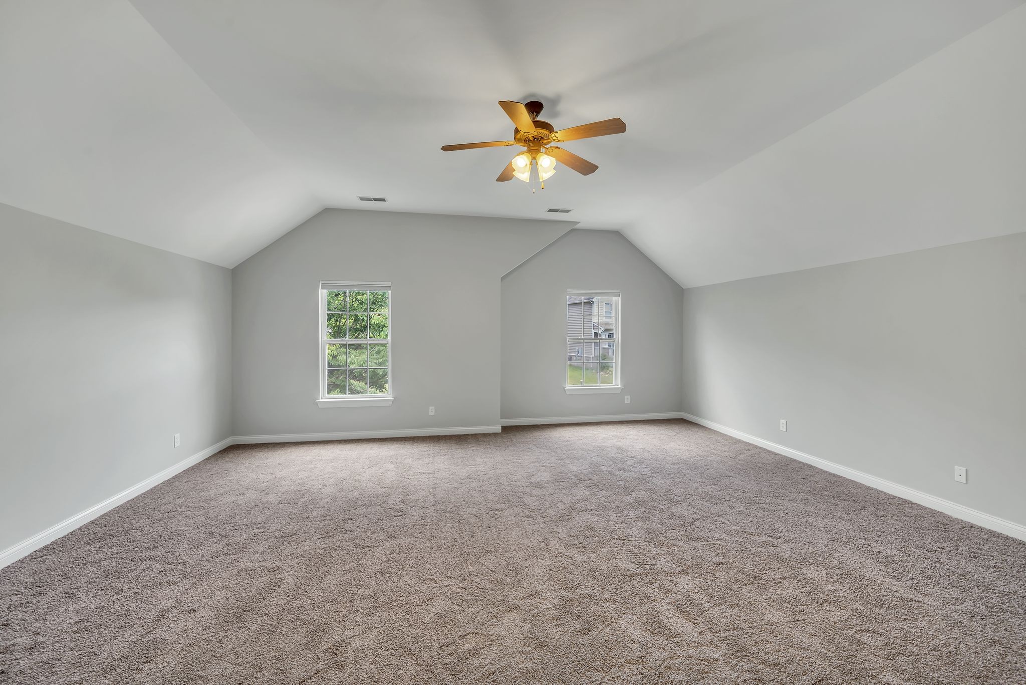 7143 Riverfront Dr