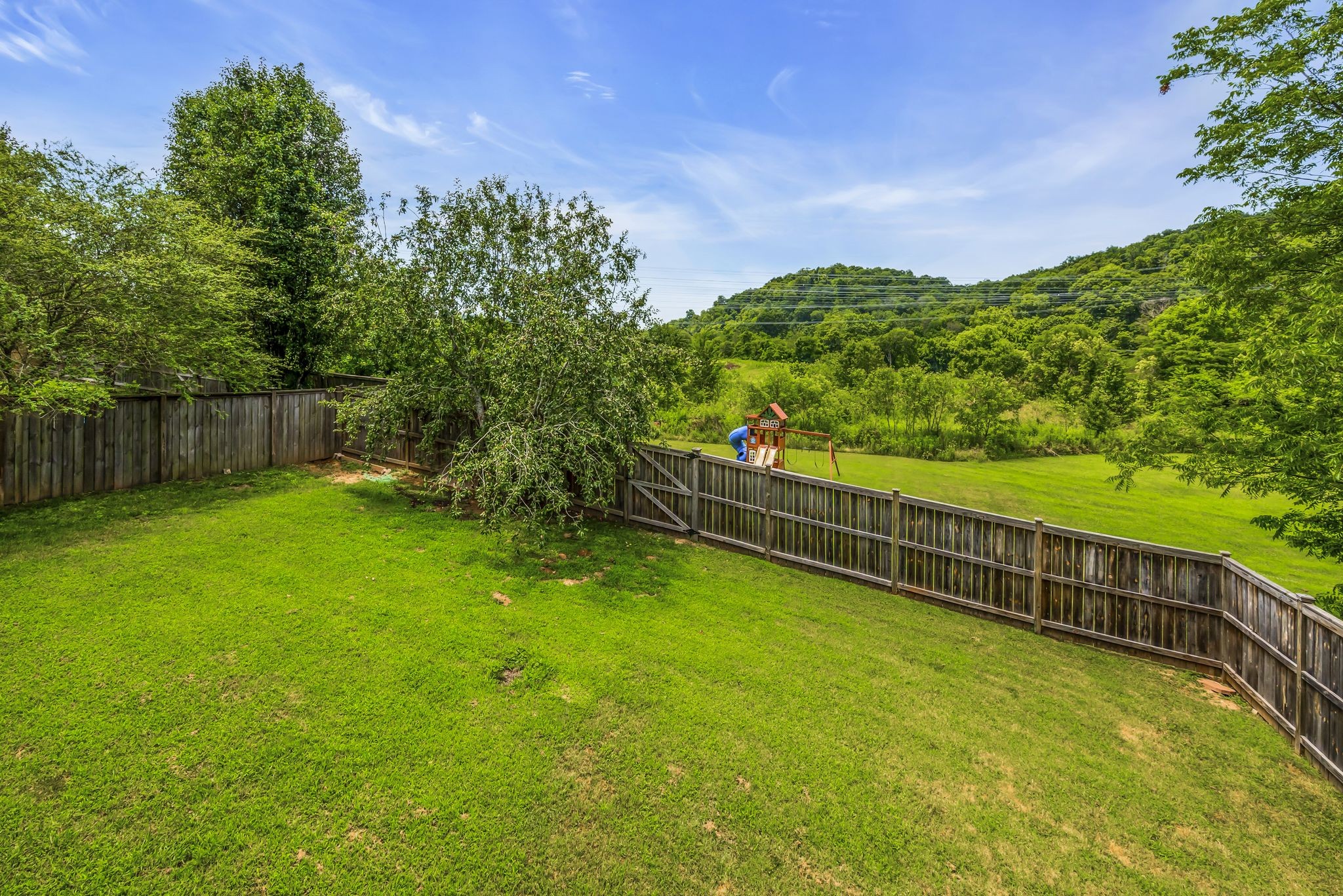 7143 Riverfront Dr