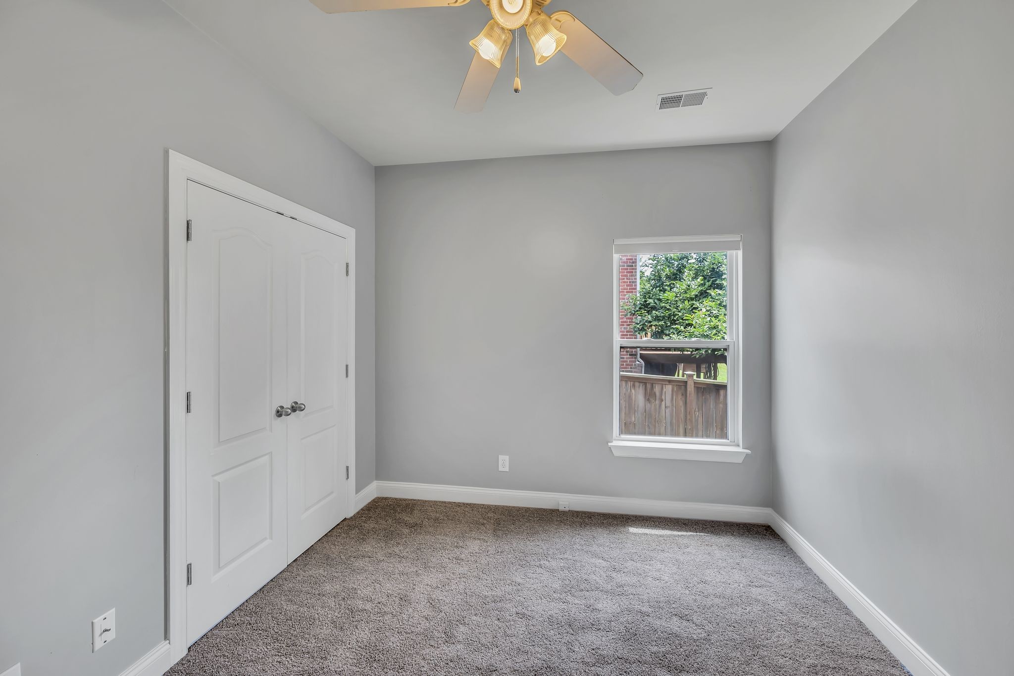 7143 Riverfront Dr