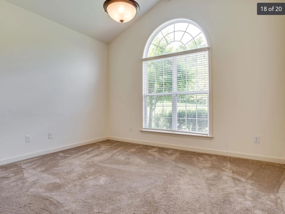 7118 Sunrise Cir