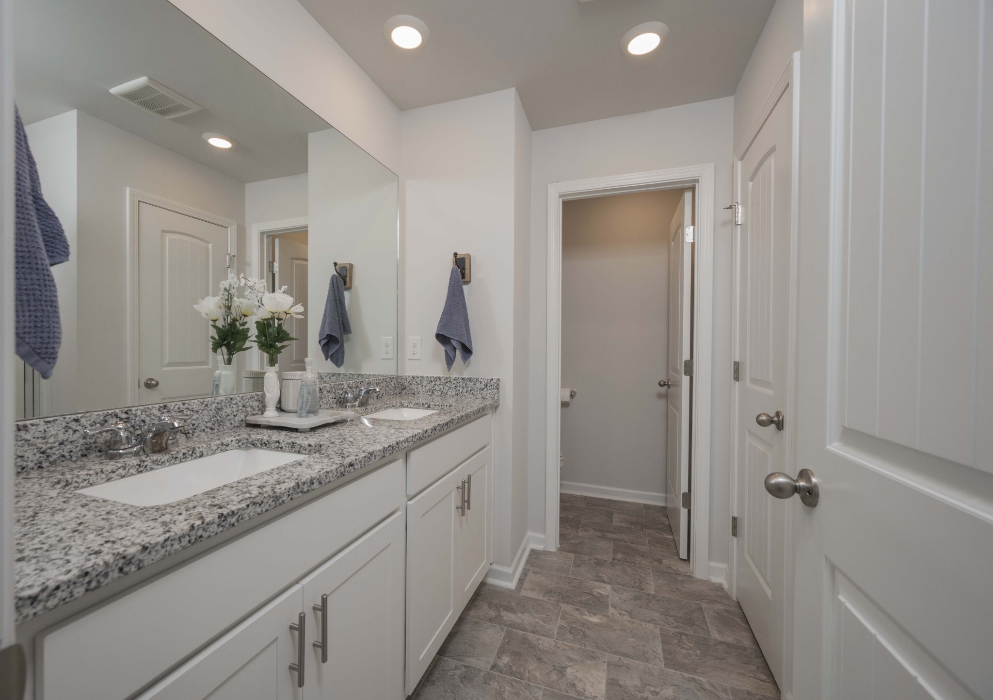 127 Grayson Cir