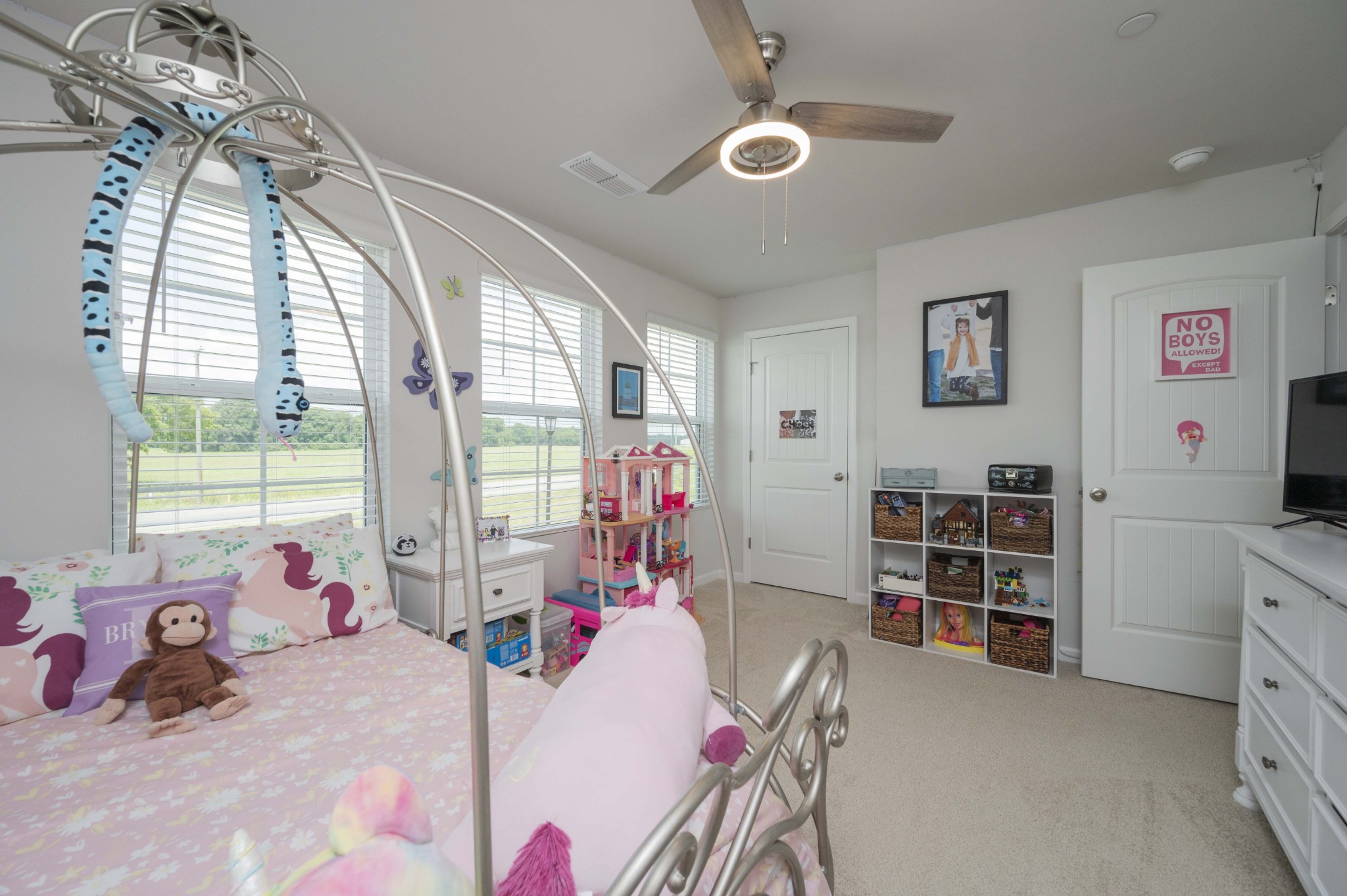 127 Grayson Cir