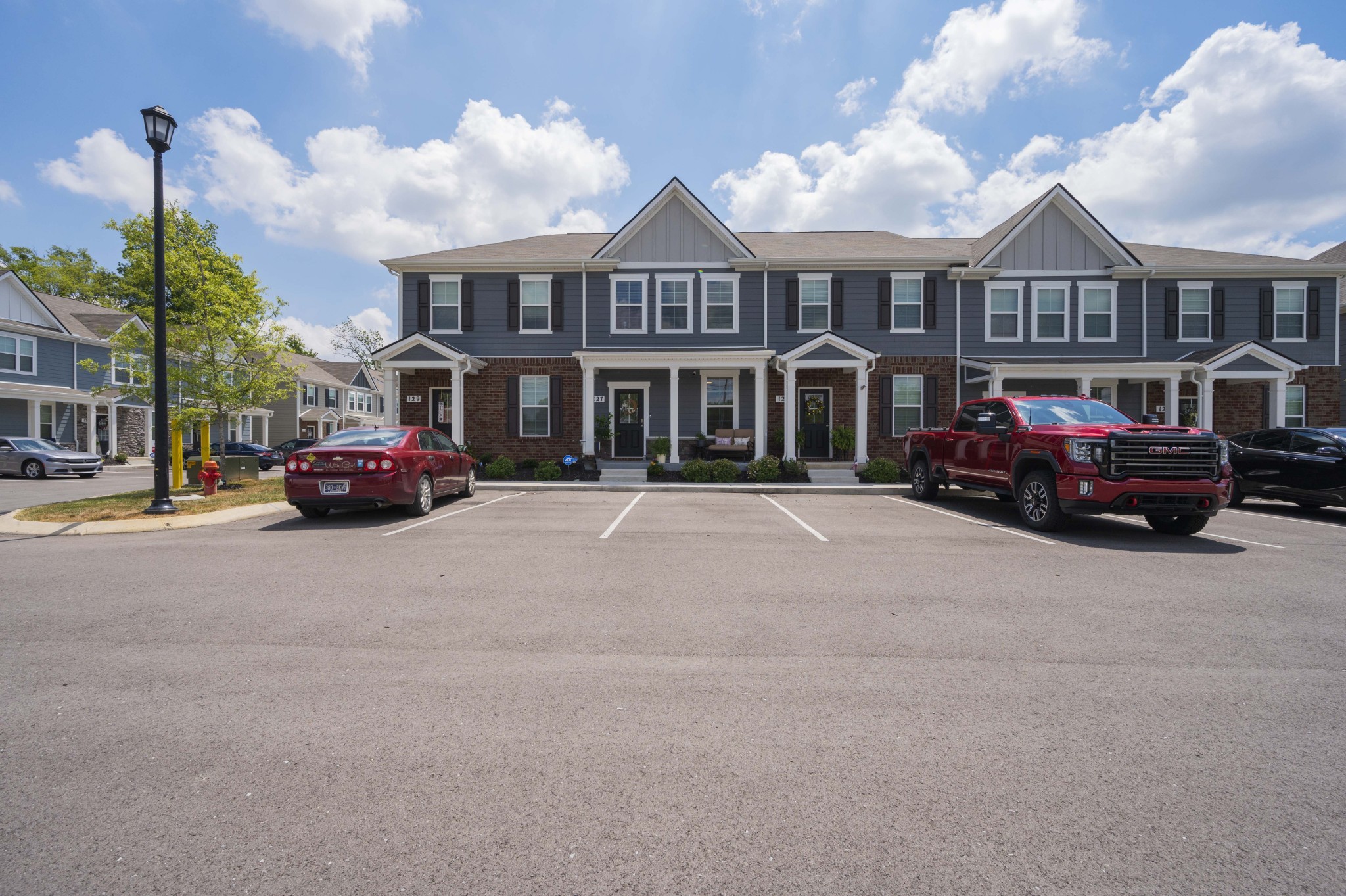 127 Grayson Cir