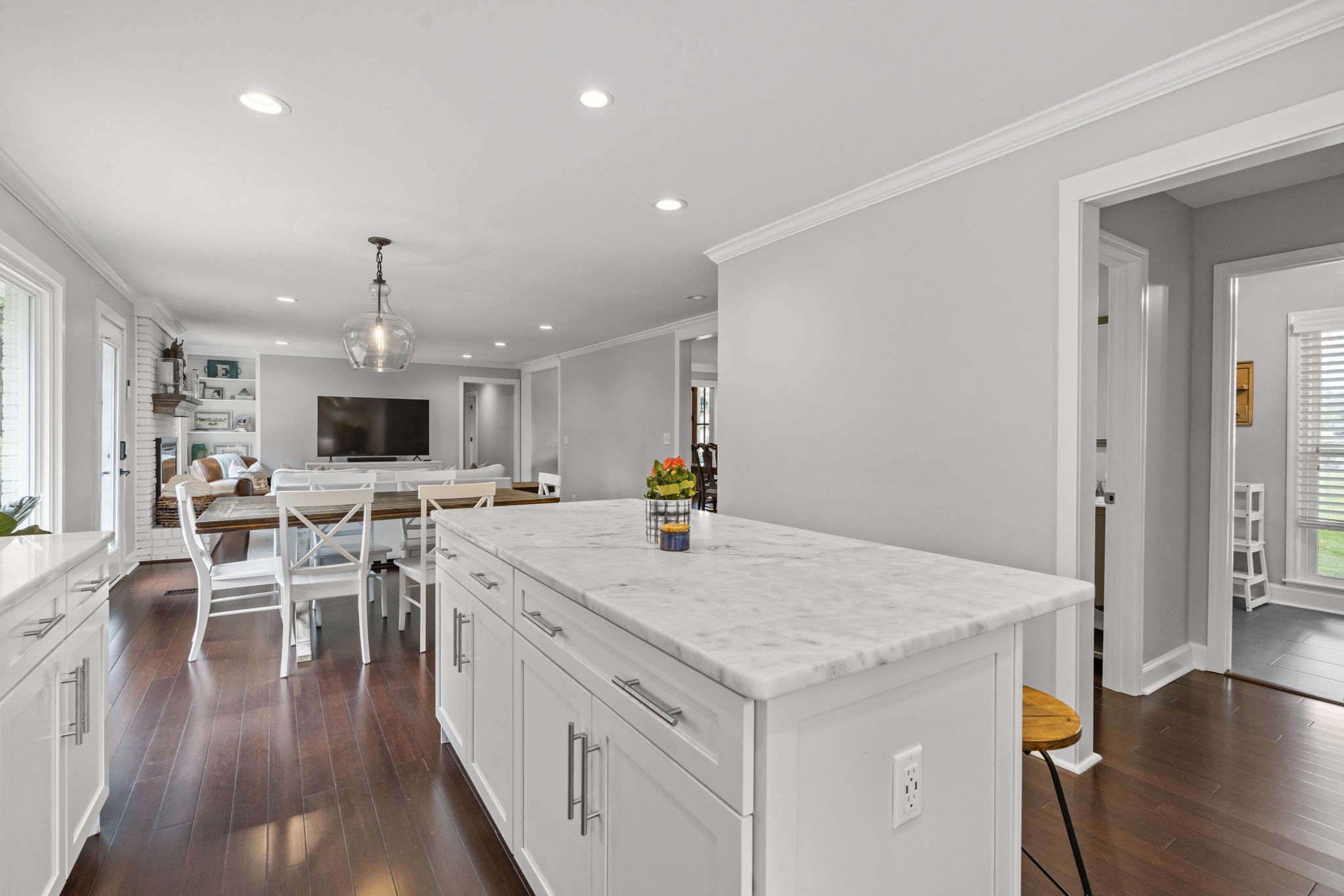 5709 Shetland Court