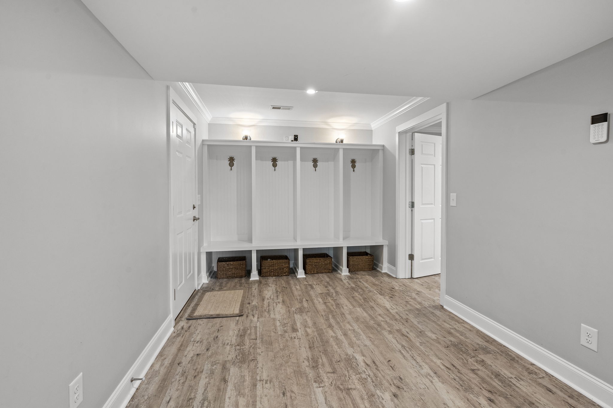 5709 Shetland Court