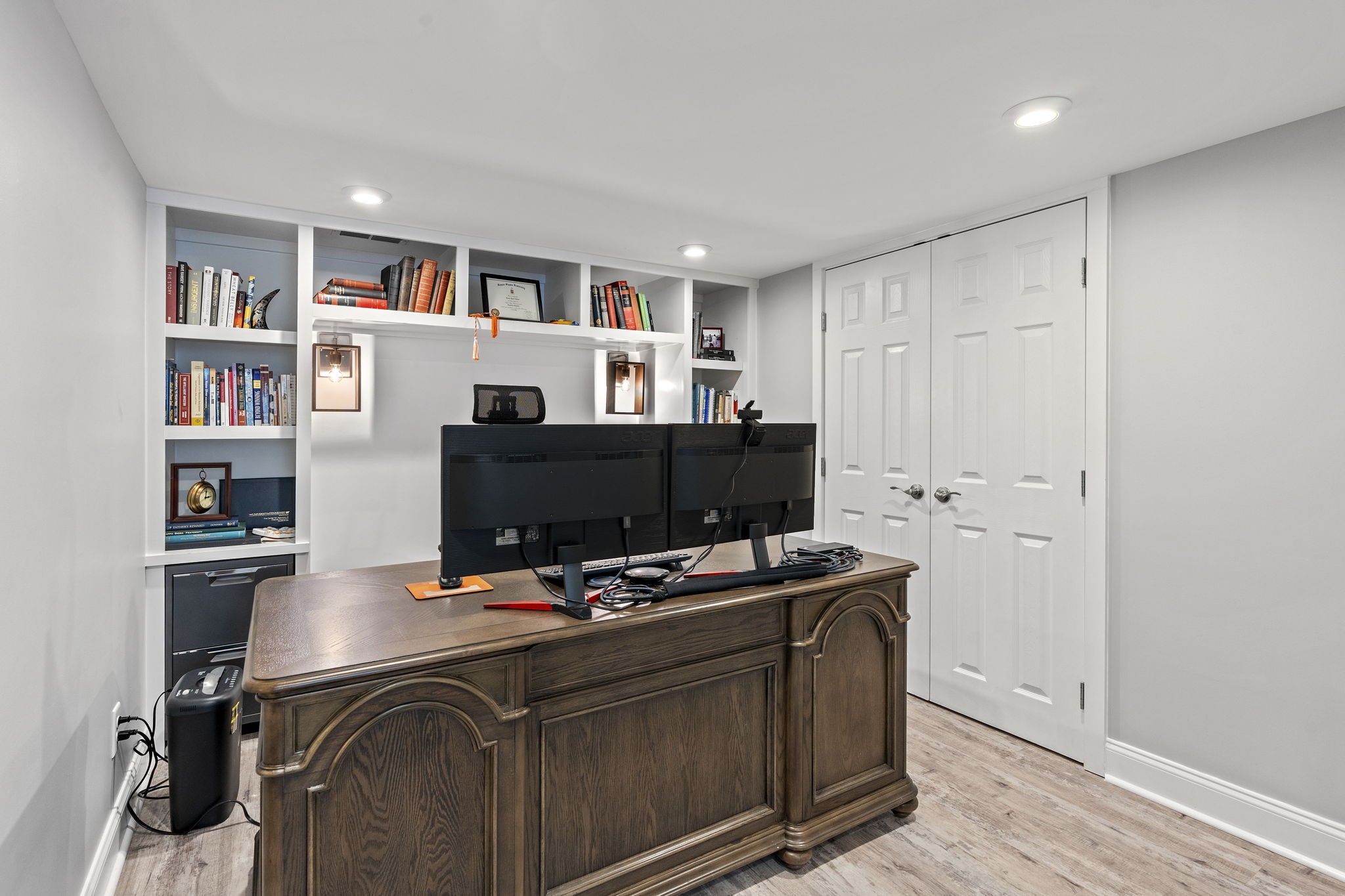5709 Shetland Court
