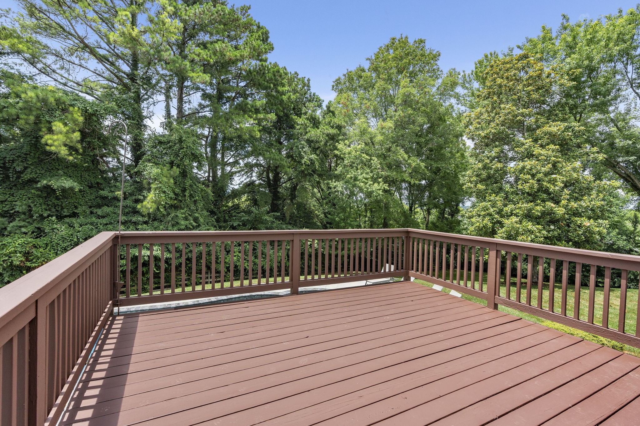 5709 Shetland Court