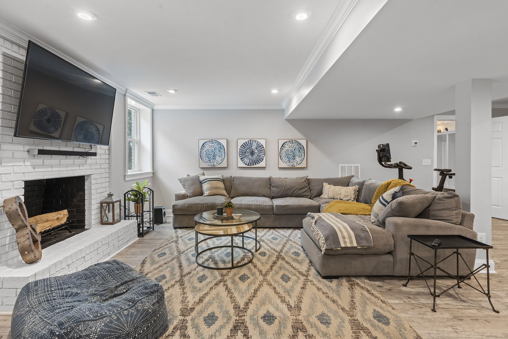 5709 Shetland Court