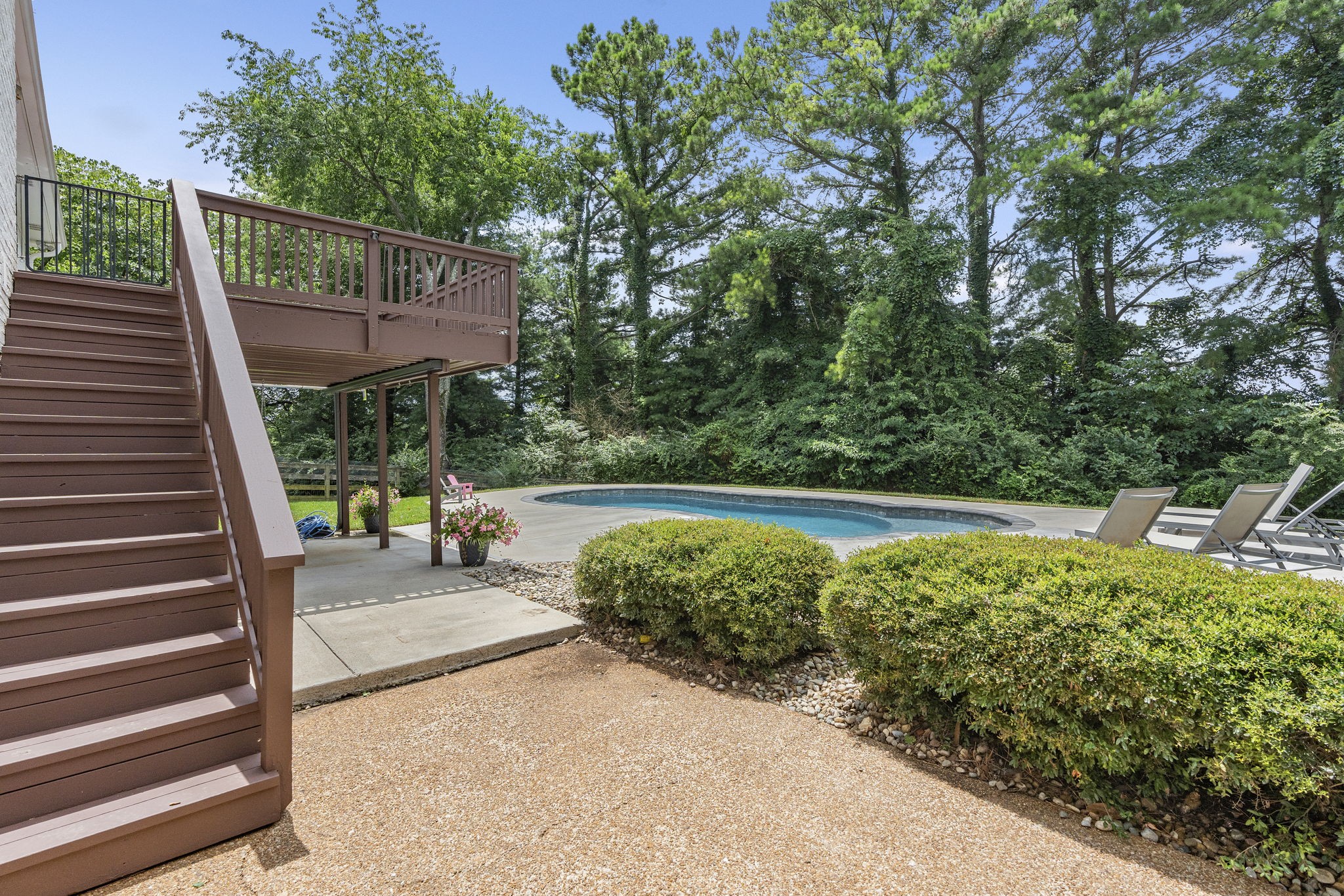 5709 Shetland Court