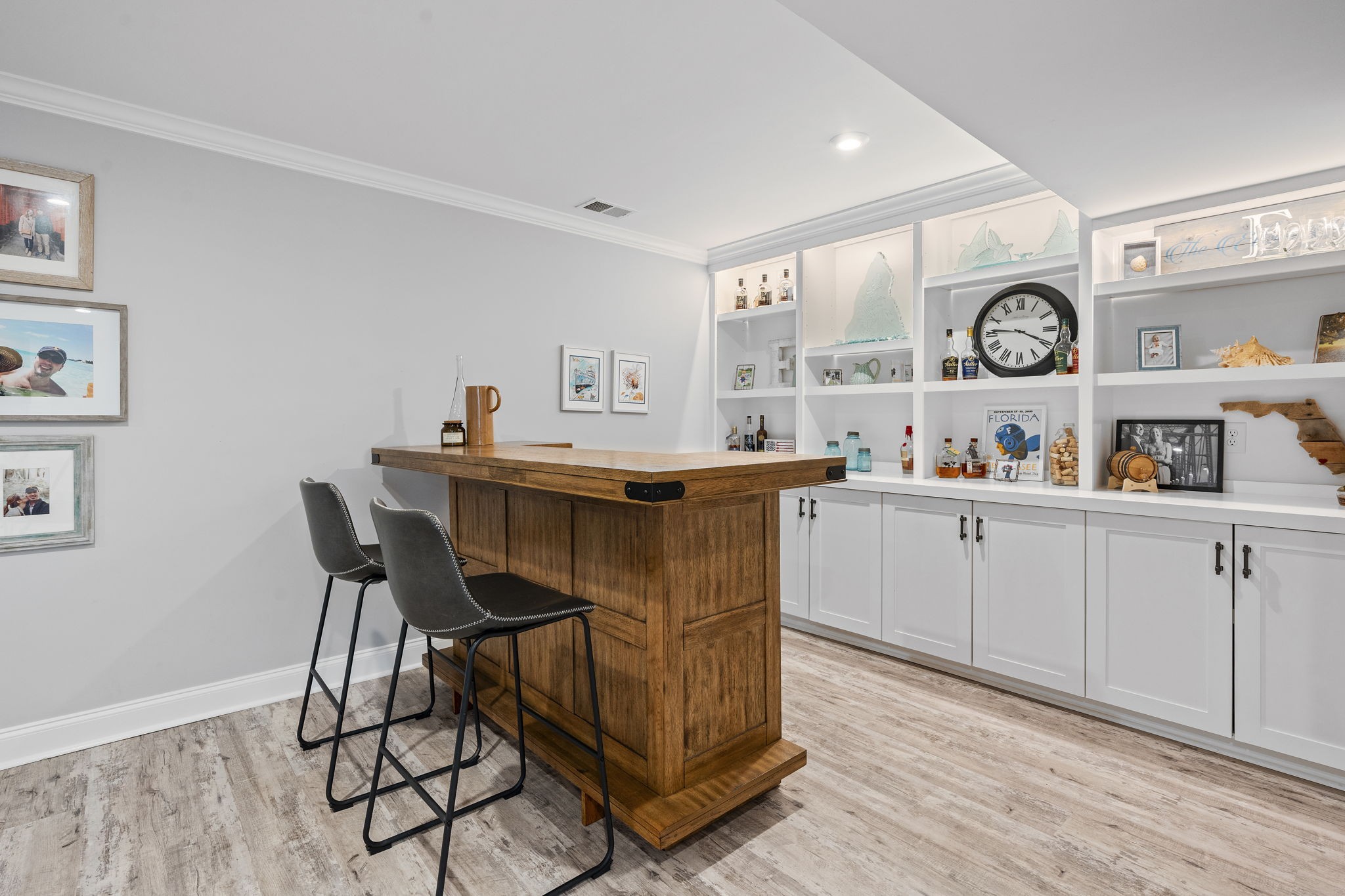 5709 Shetland Court