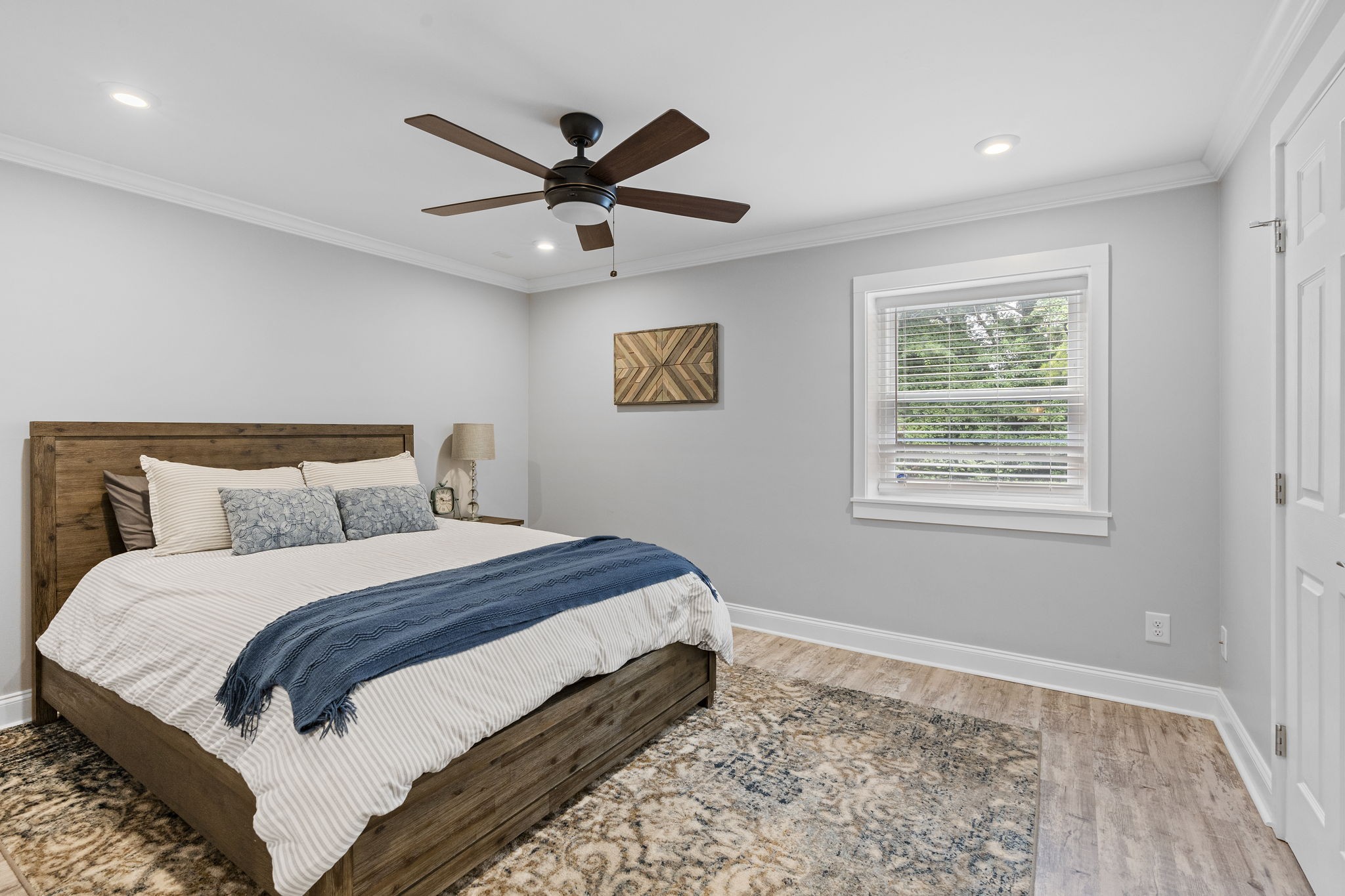 5709 Shetland Court