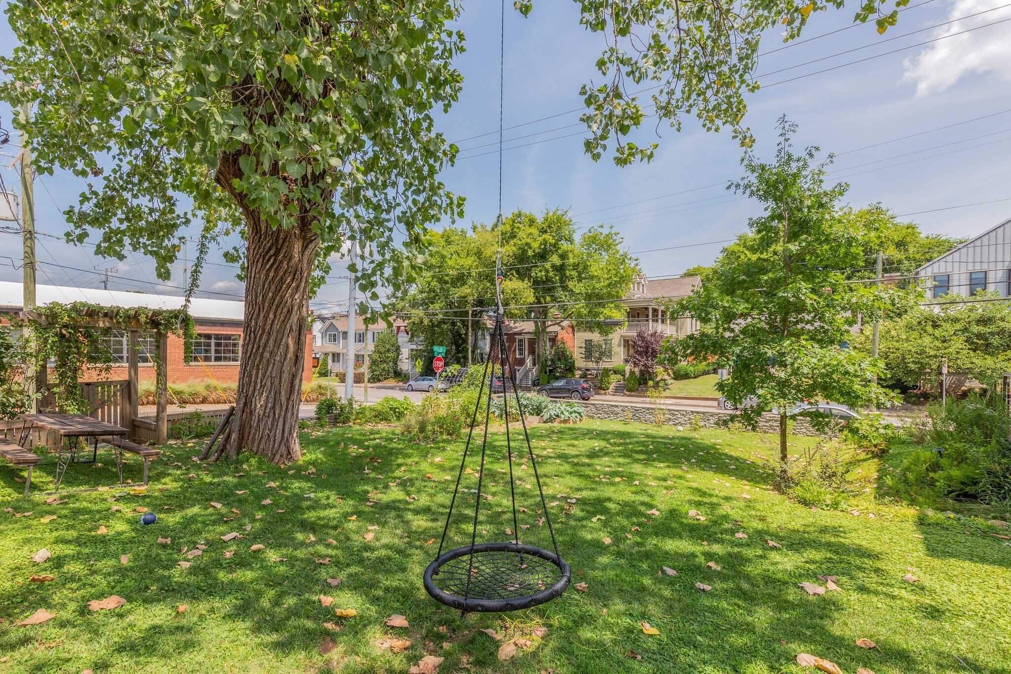 1325 5th Ave, N Unit: 11