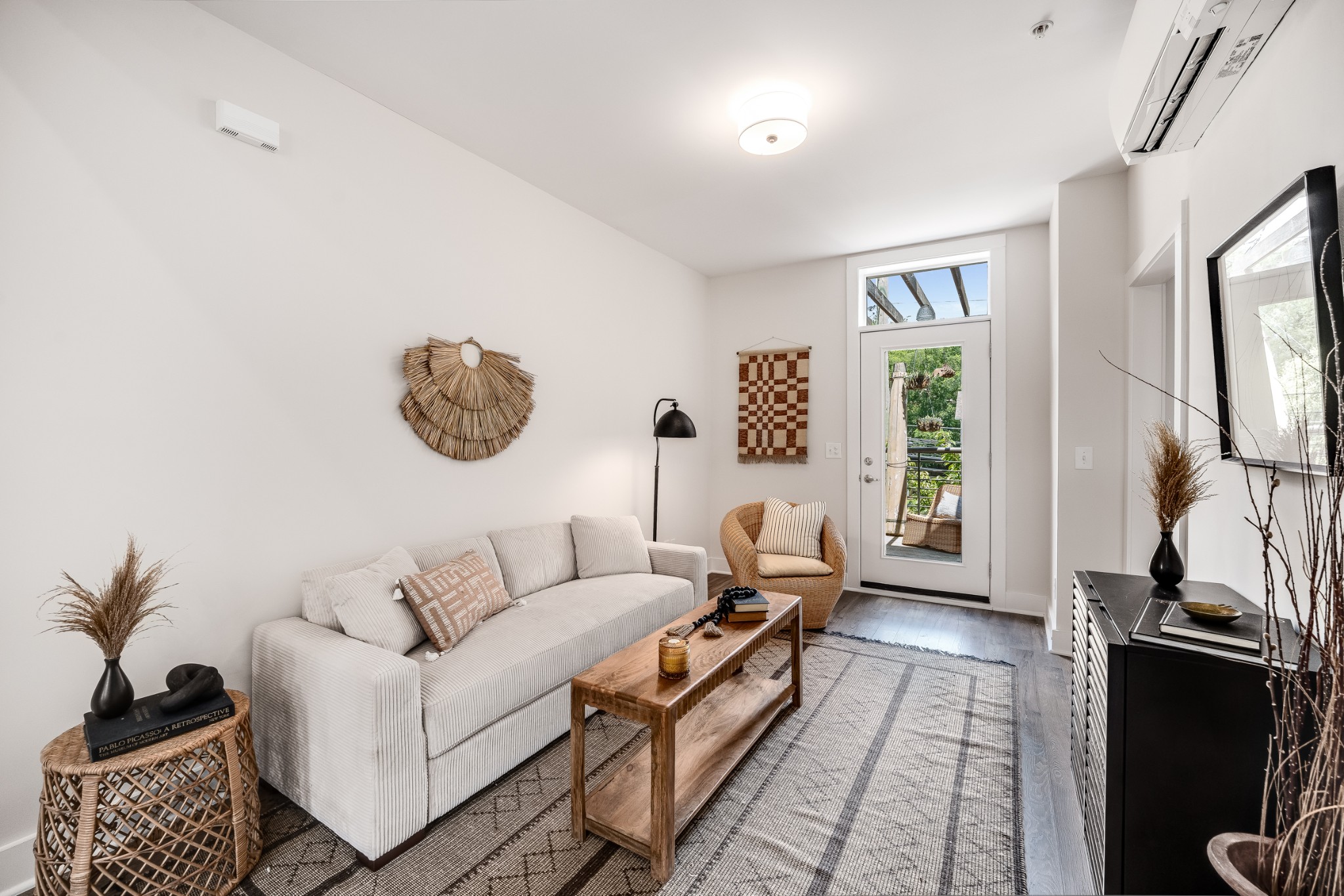 1325 5th Ave, N Unit: 11
