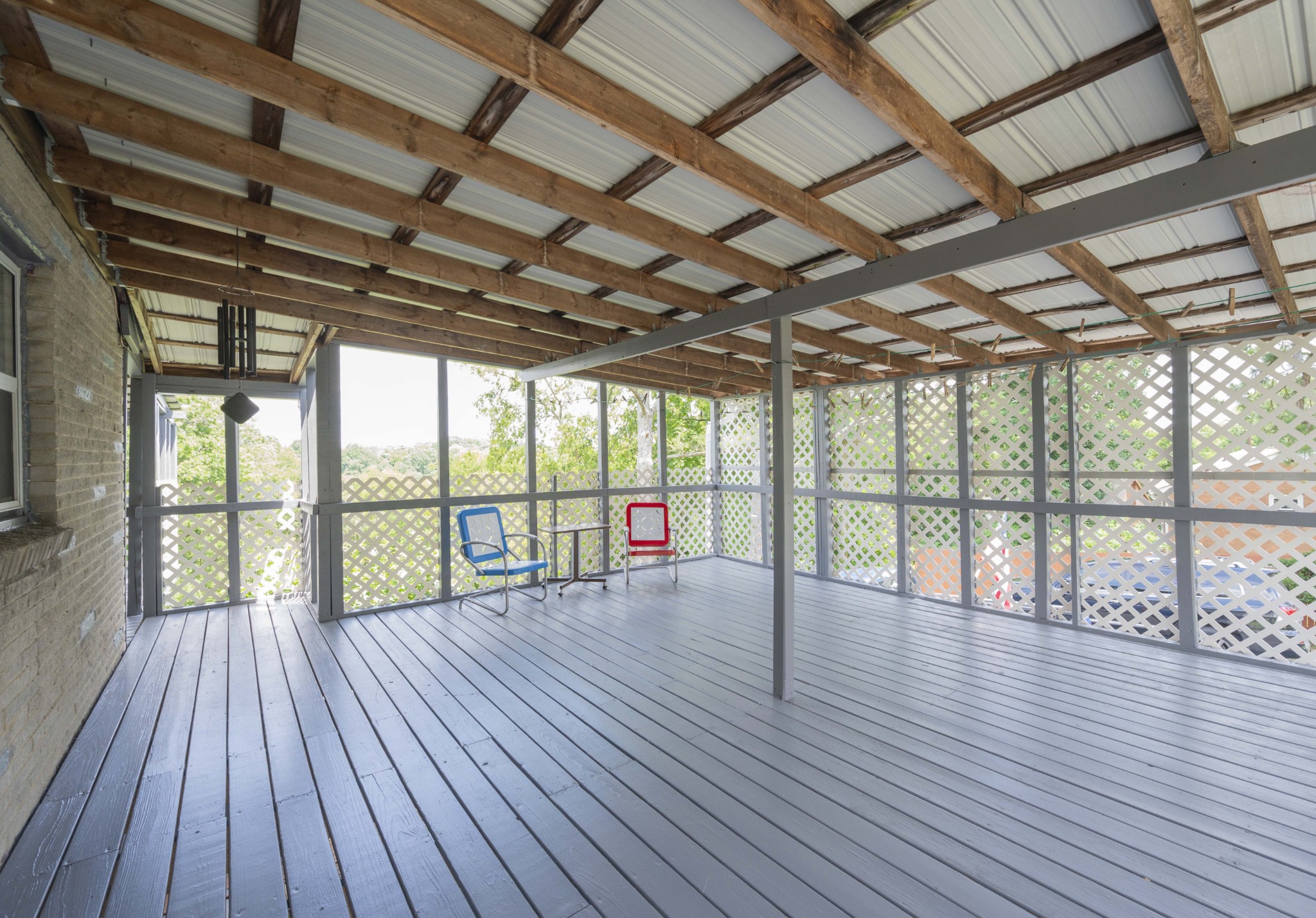 324 Willard Dr