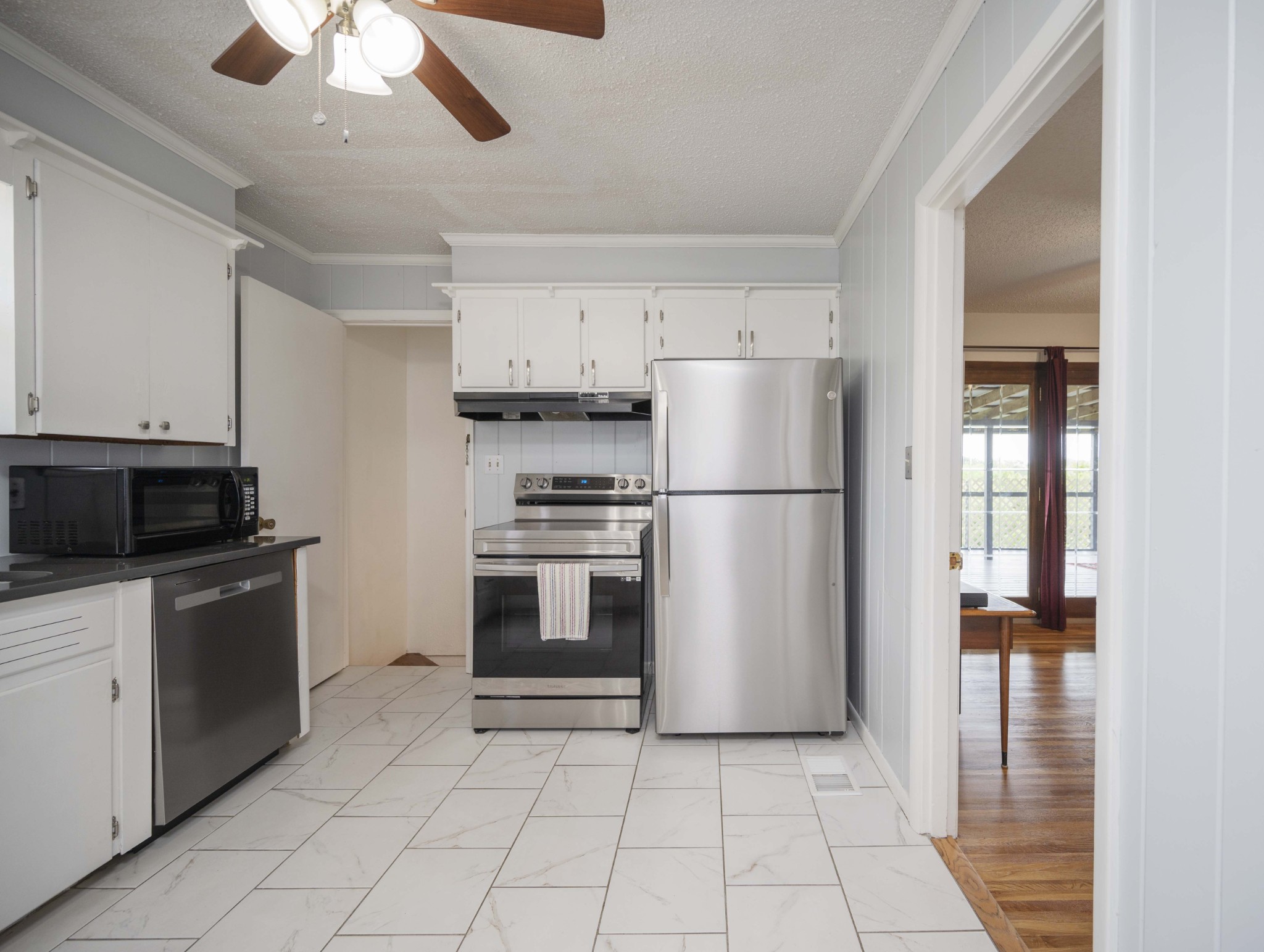 324 Willard Dr
