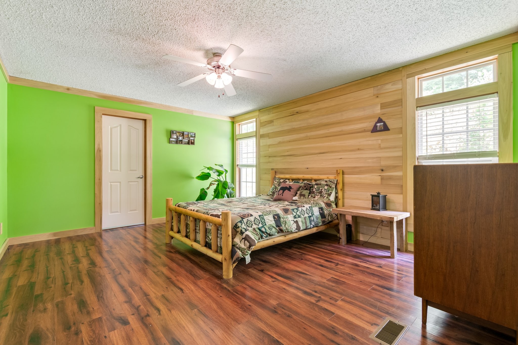 4312 Bernard Rd