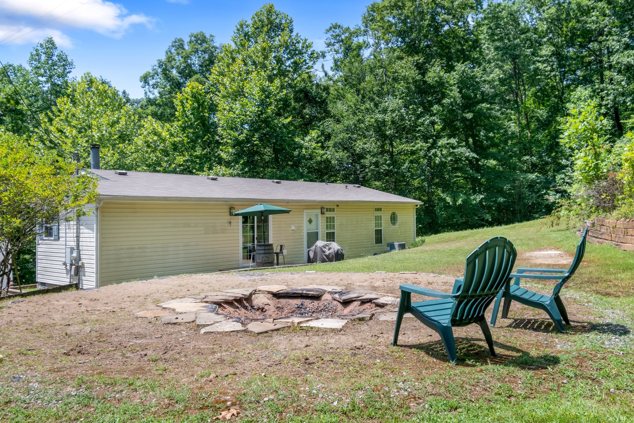 4312 Bernard Rd