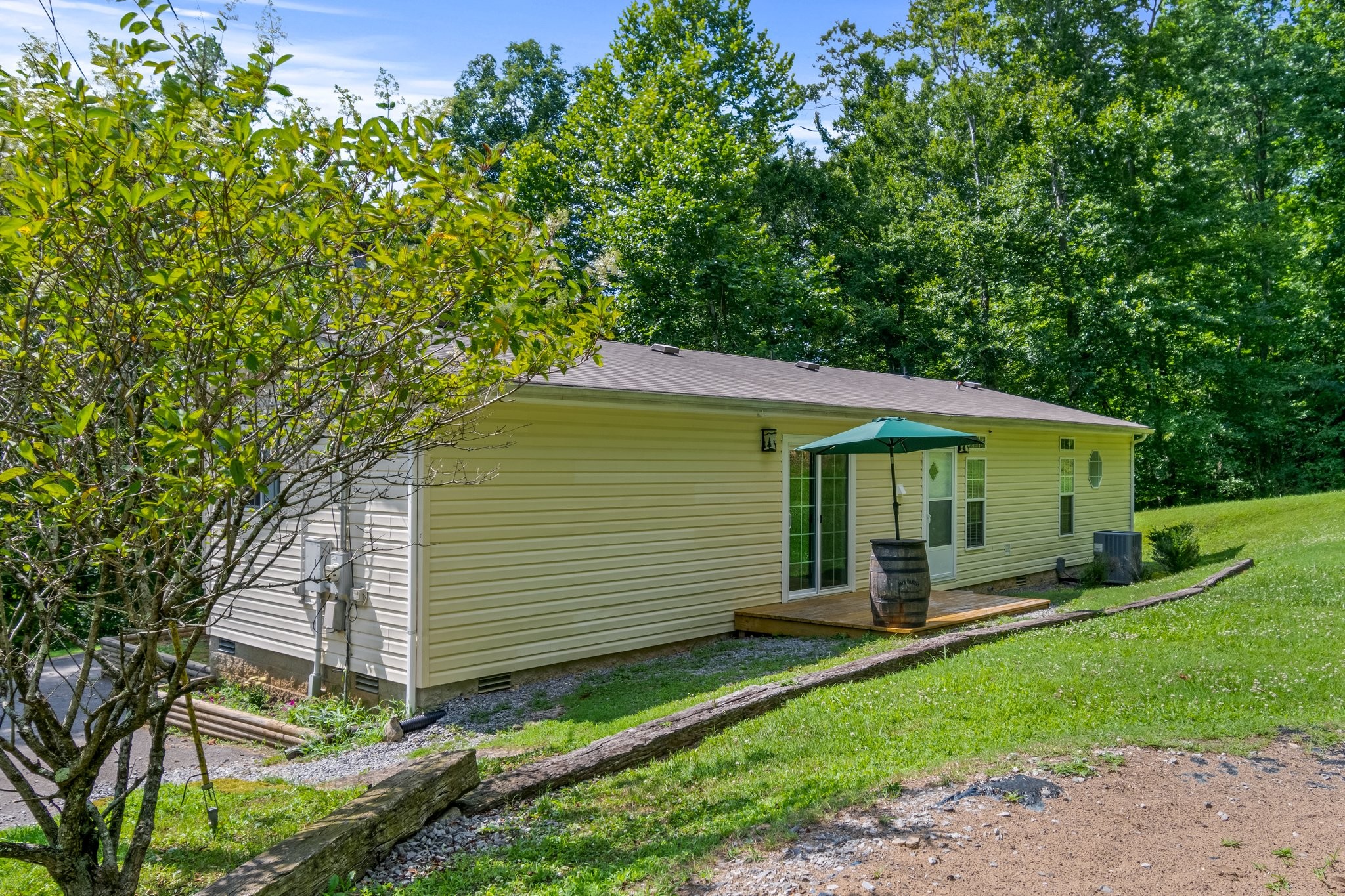 4312 Bernard Rd