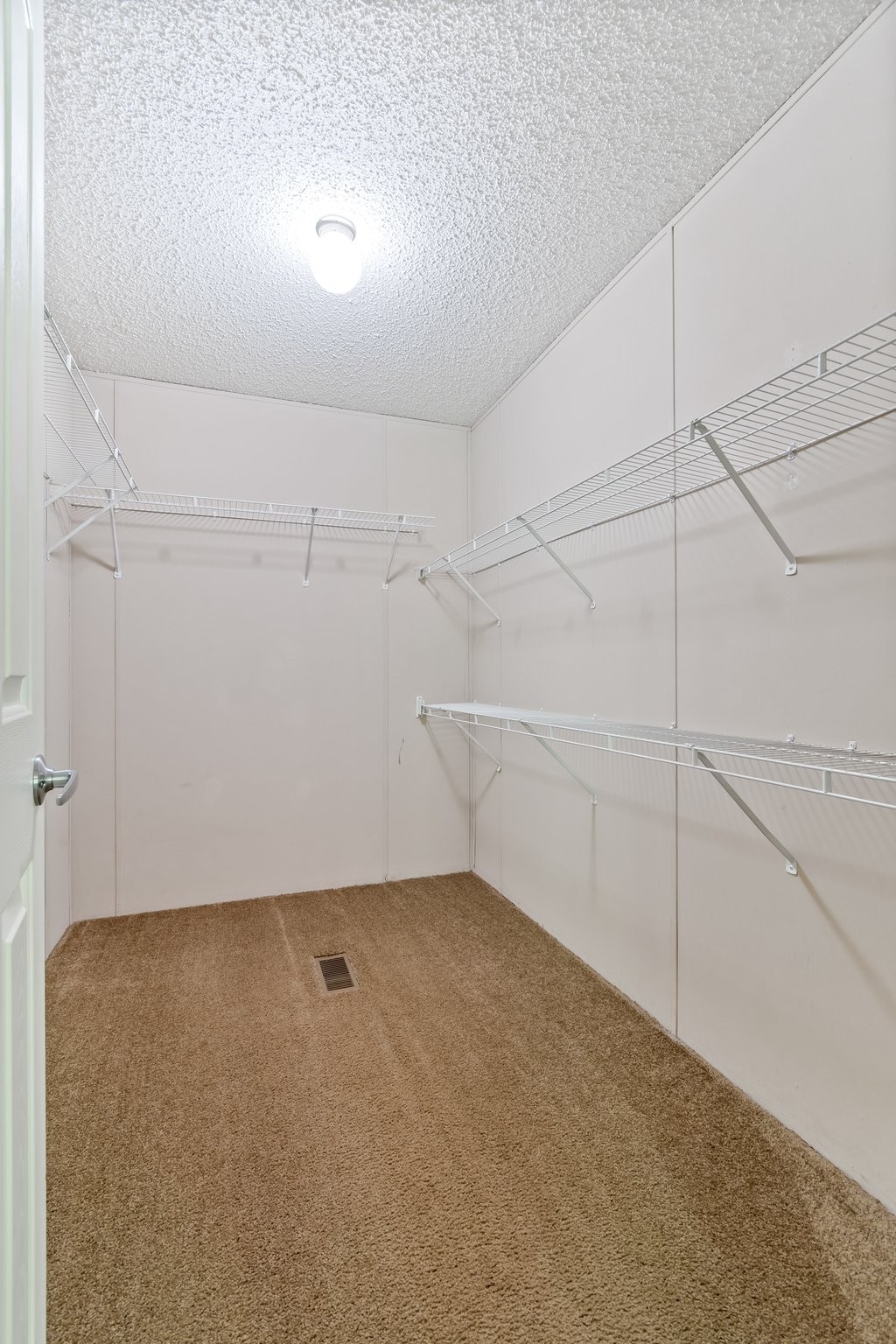 4312 Bernard Rd
