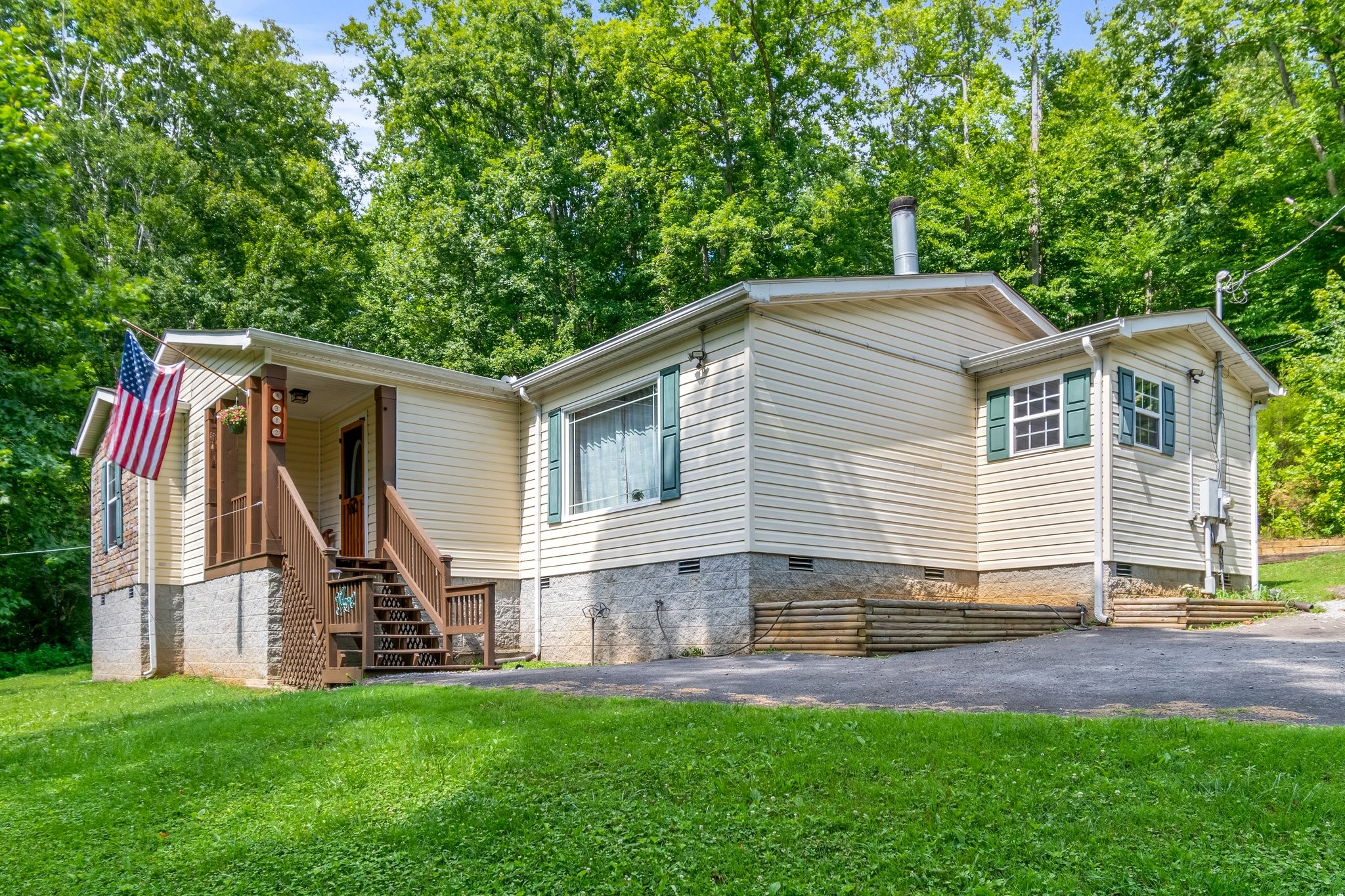 4312 Bernard Rd