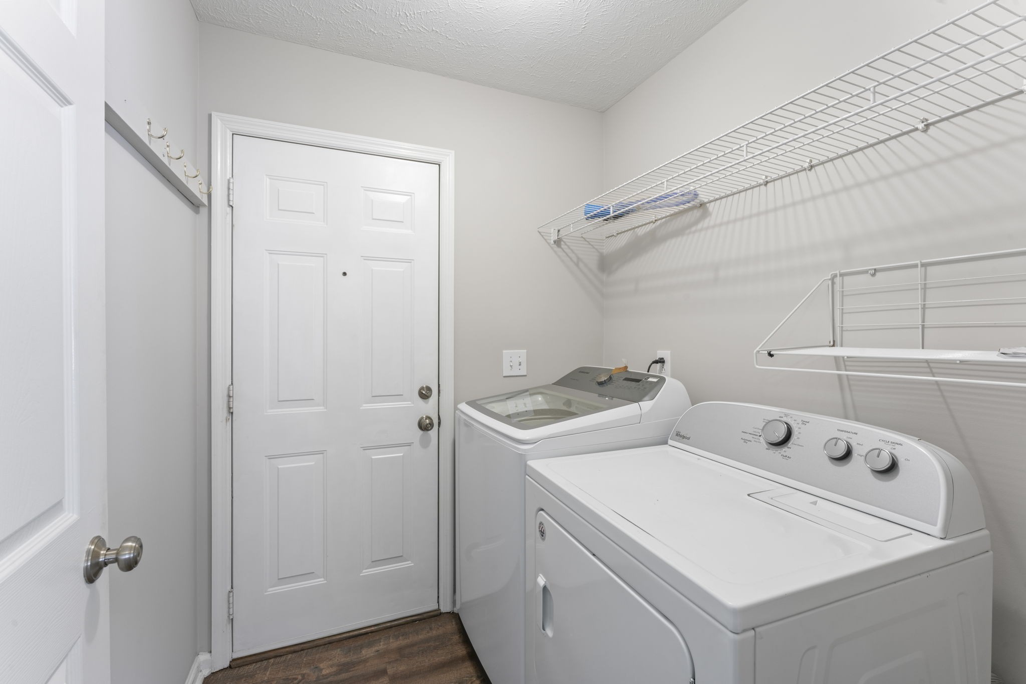 2125 Dothan Dr