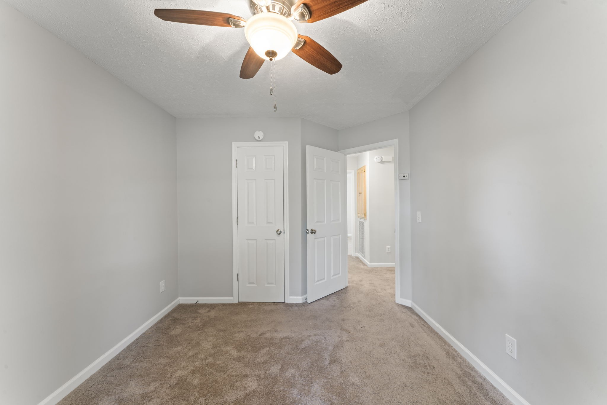 2125 Dothan Dr