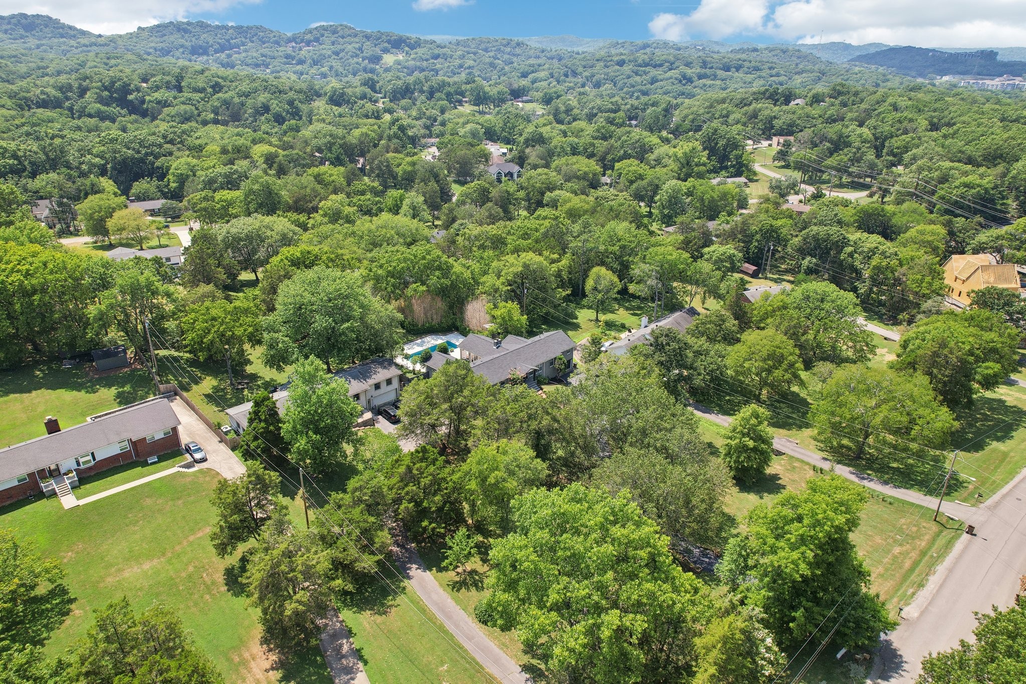 769 W Meade Dr