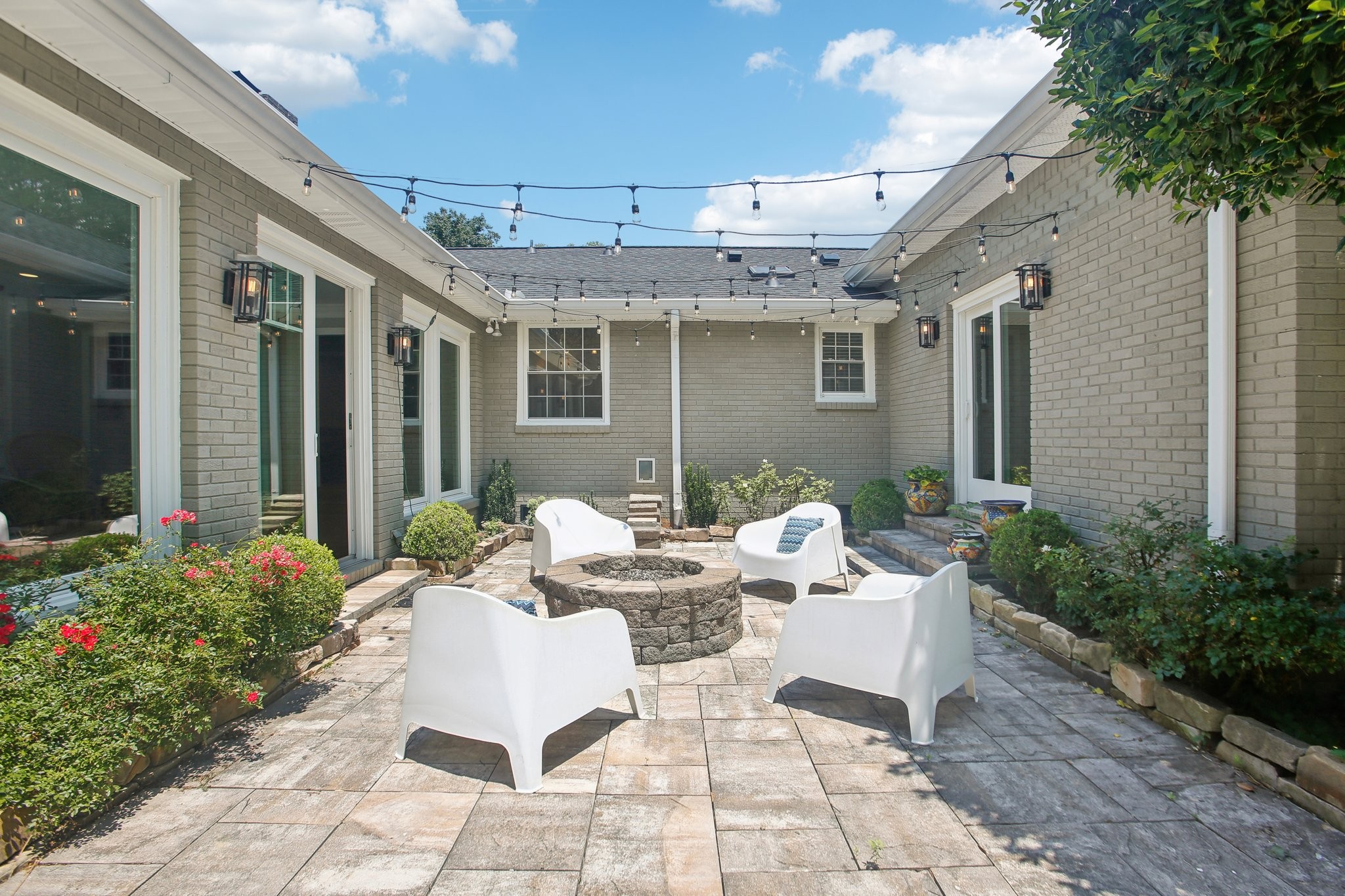 769 W Meade Dr