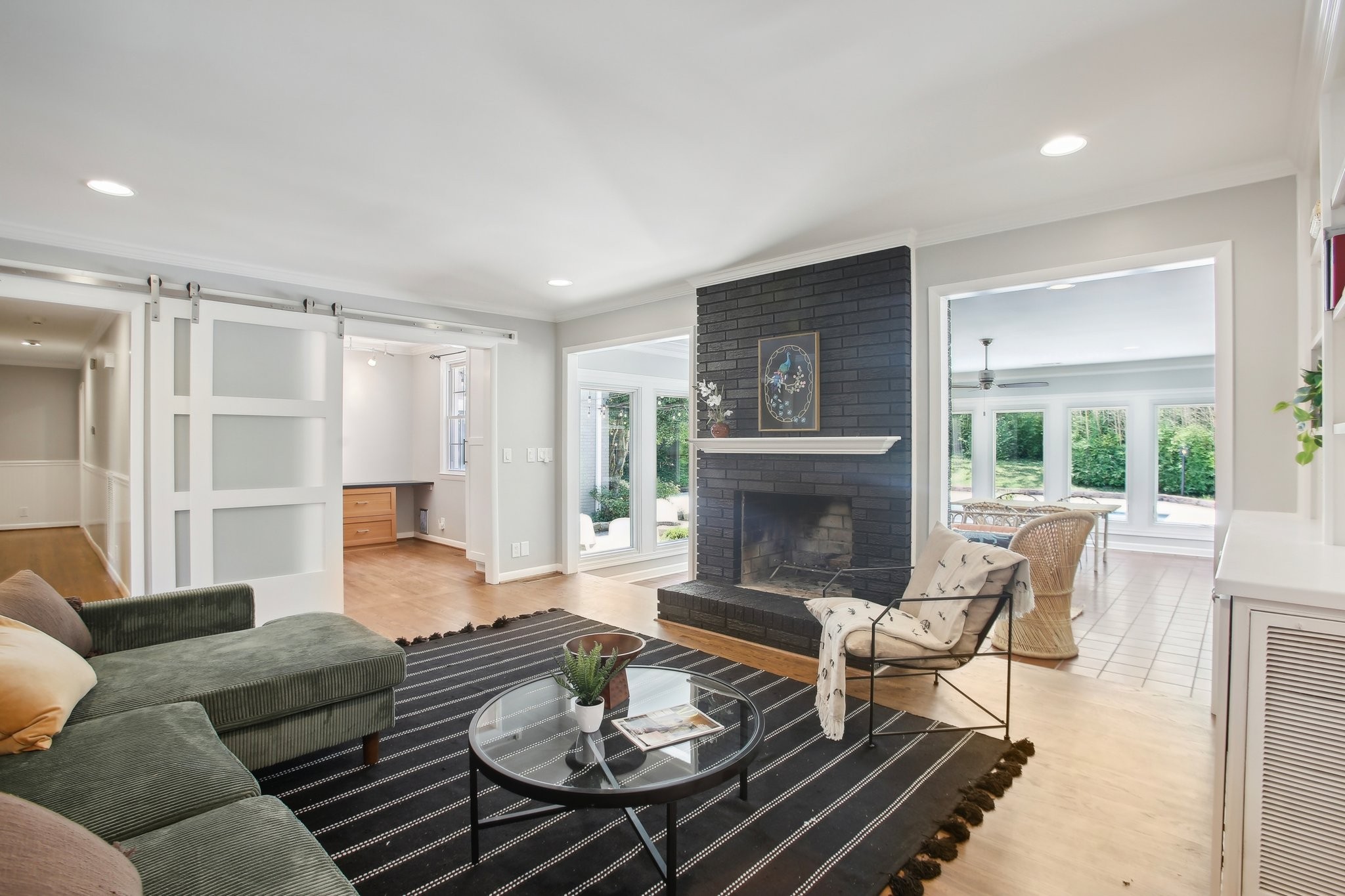 769 W Meade Dr