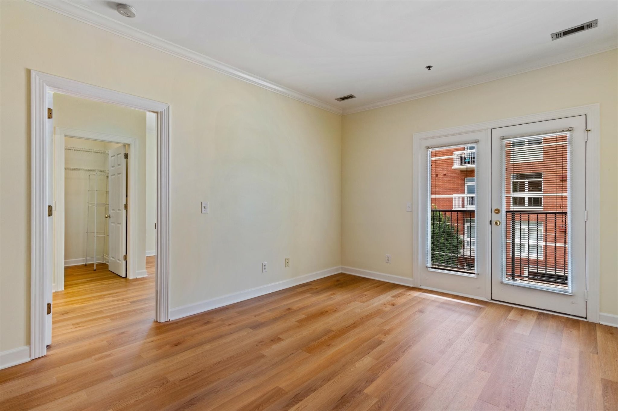 116 31st Ave, N Unit: 208