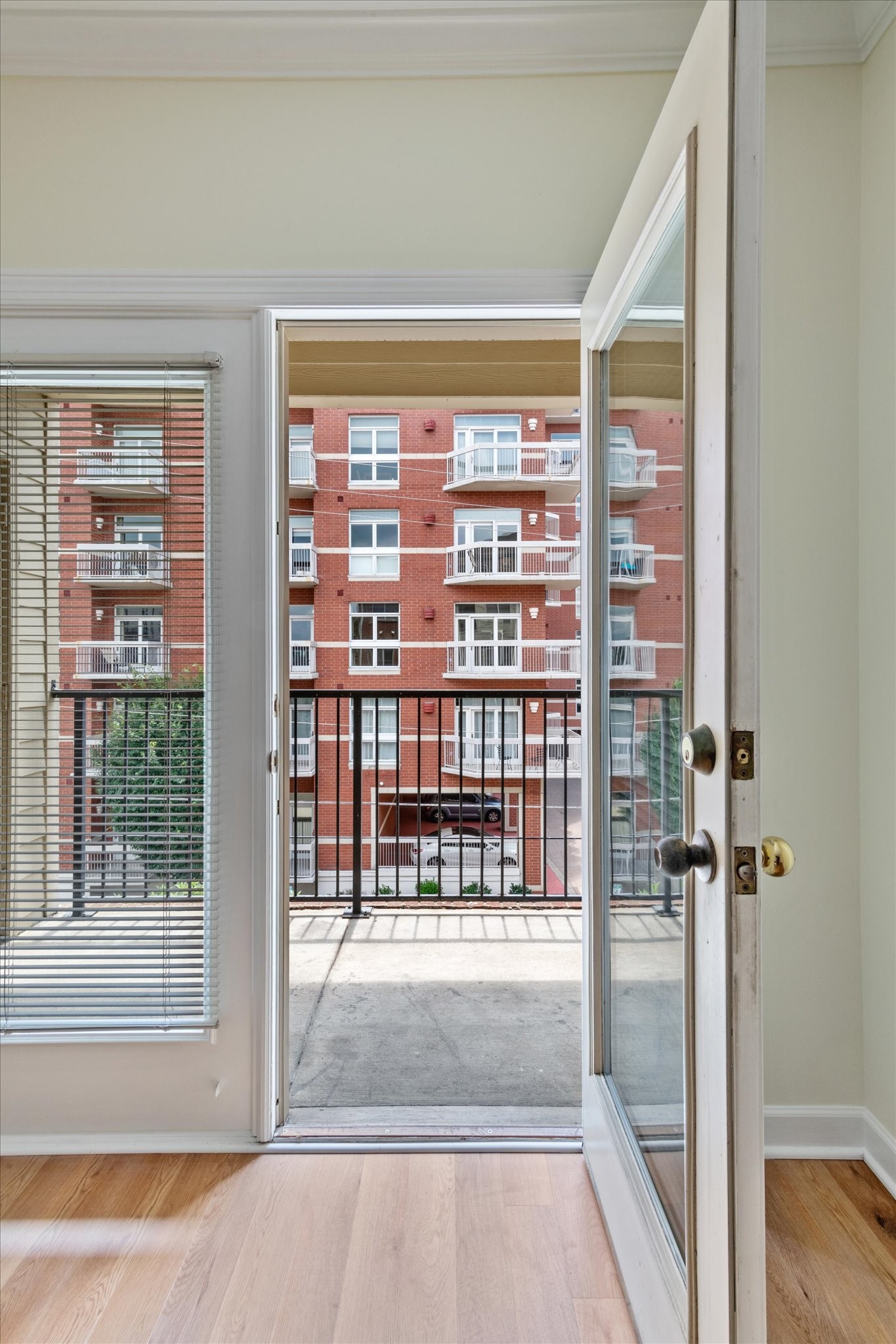116 31st Ave, N Unit: 208